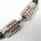 Louis Vuitton Taiga Digit · Leather Bangle