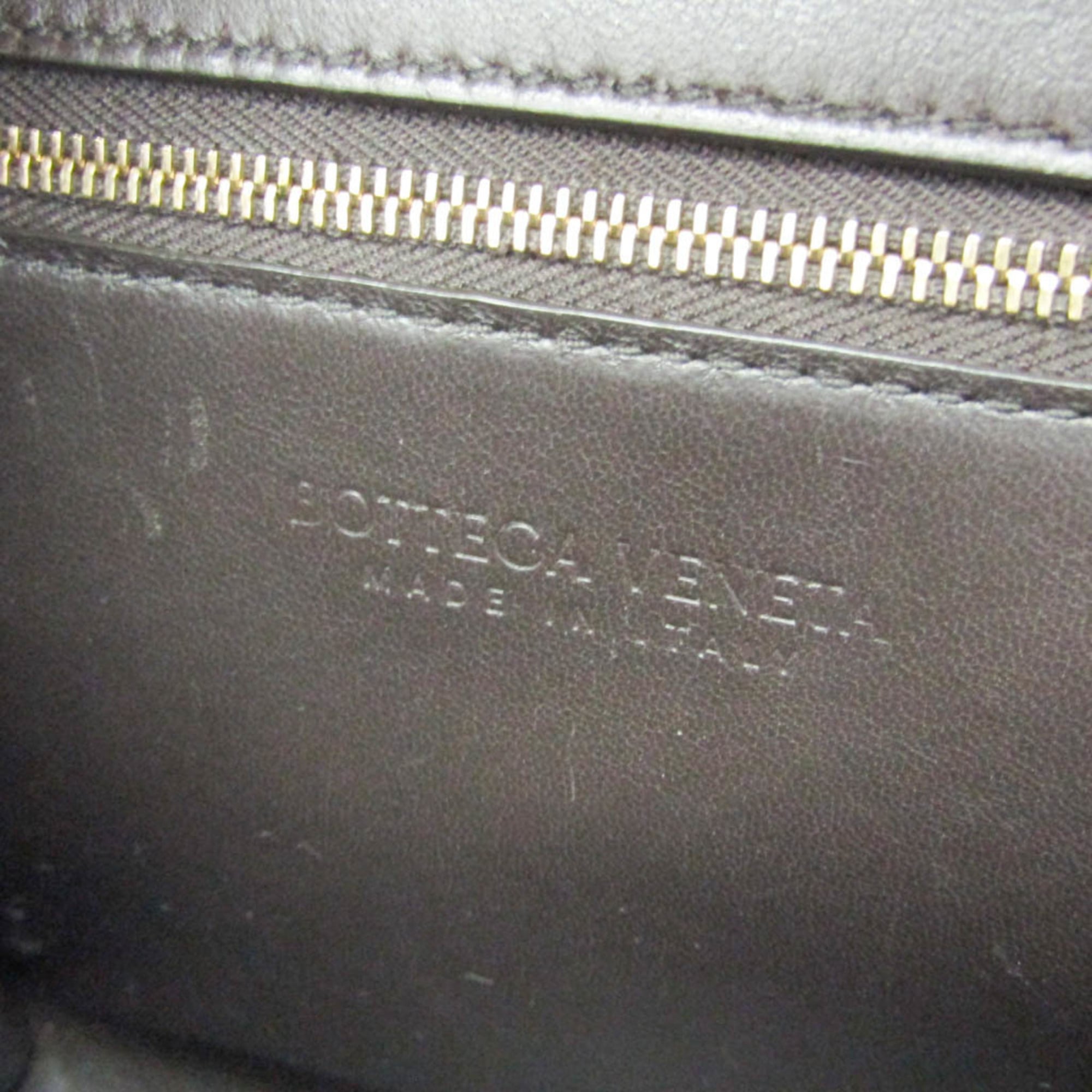 Bottega Veneta The Clip · Leather