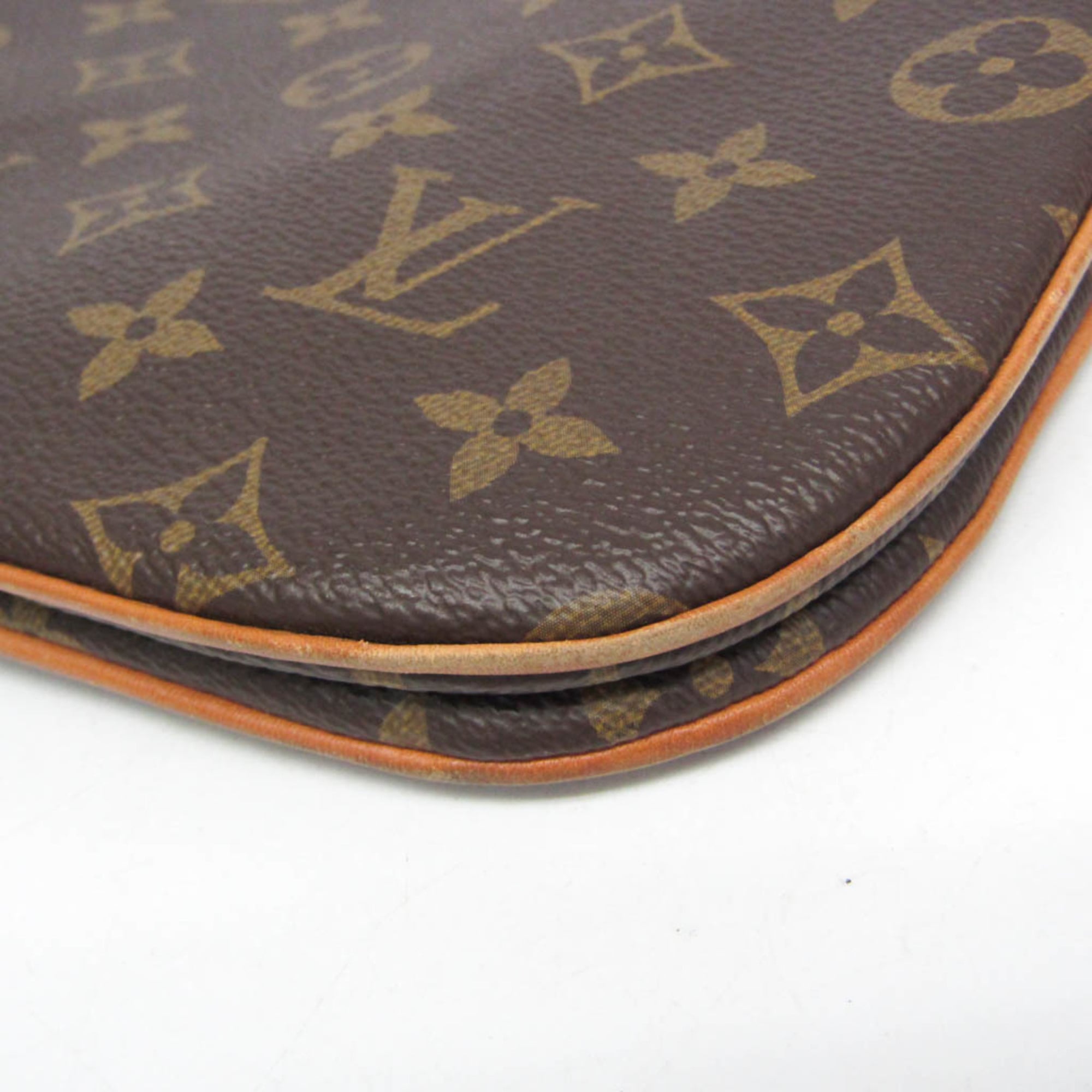 Louis Vuitton Lorette · Monogram