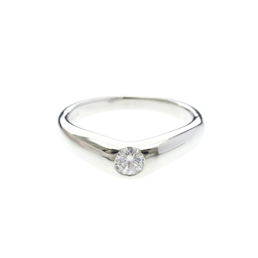 Tiffany Curved Band · Platinum · Diamond