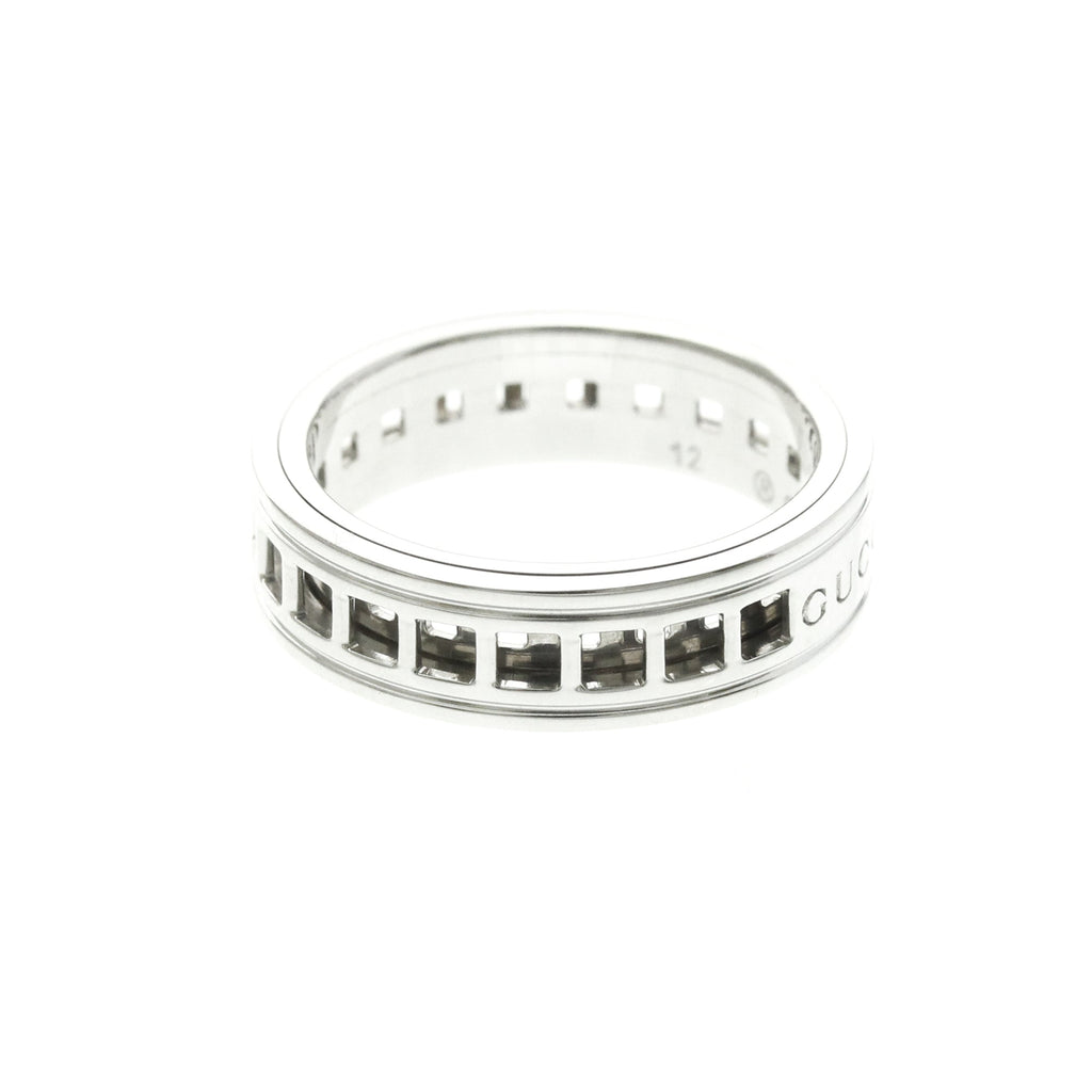 Gucci Scroll · 18K White Gold