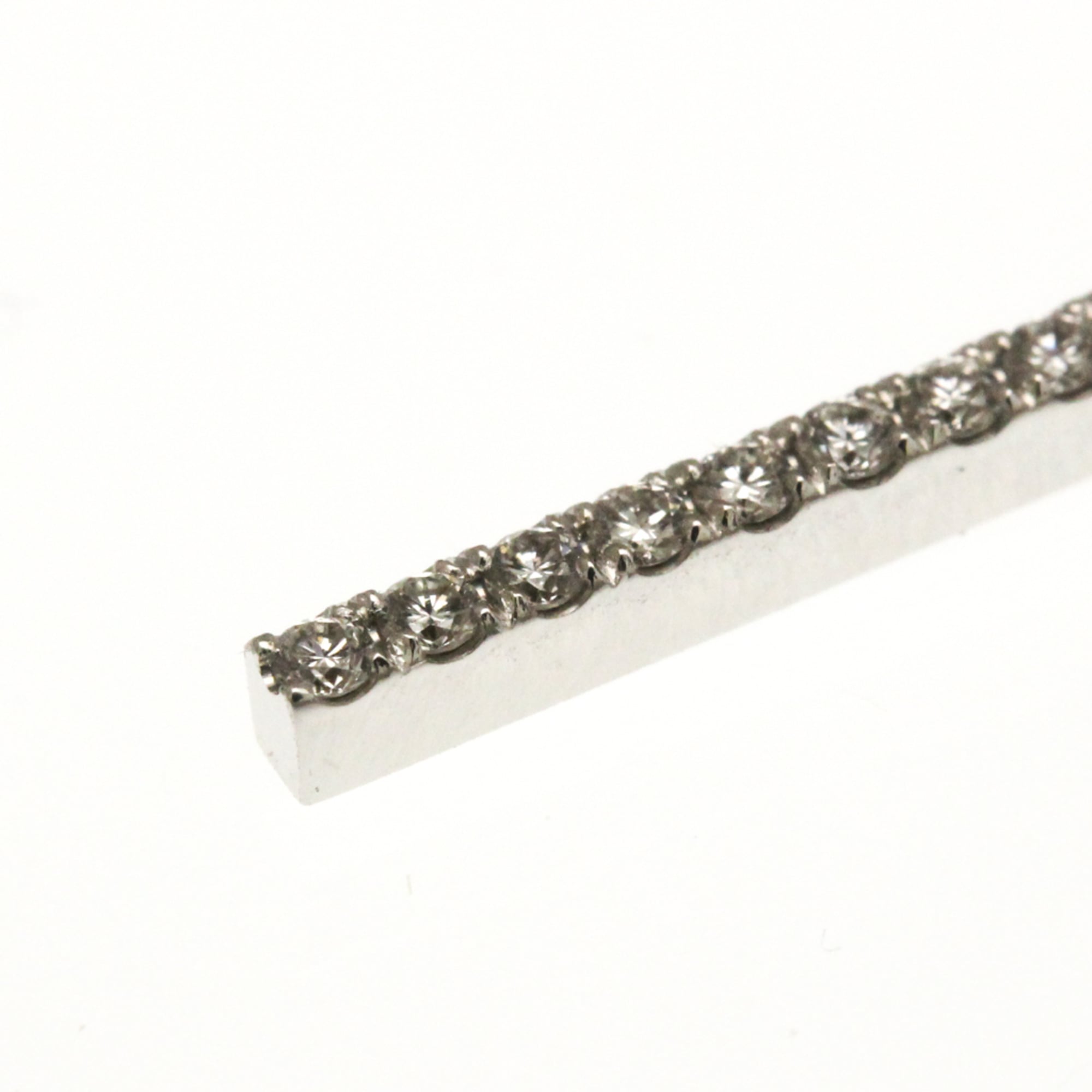 Tiffany Metro · 18K White Gold · Diamond