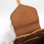 Louis Vuitton Montsouris MM · Monogram