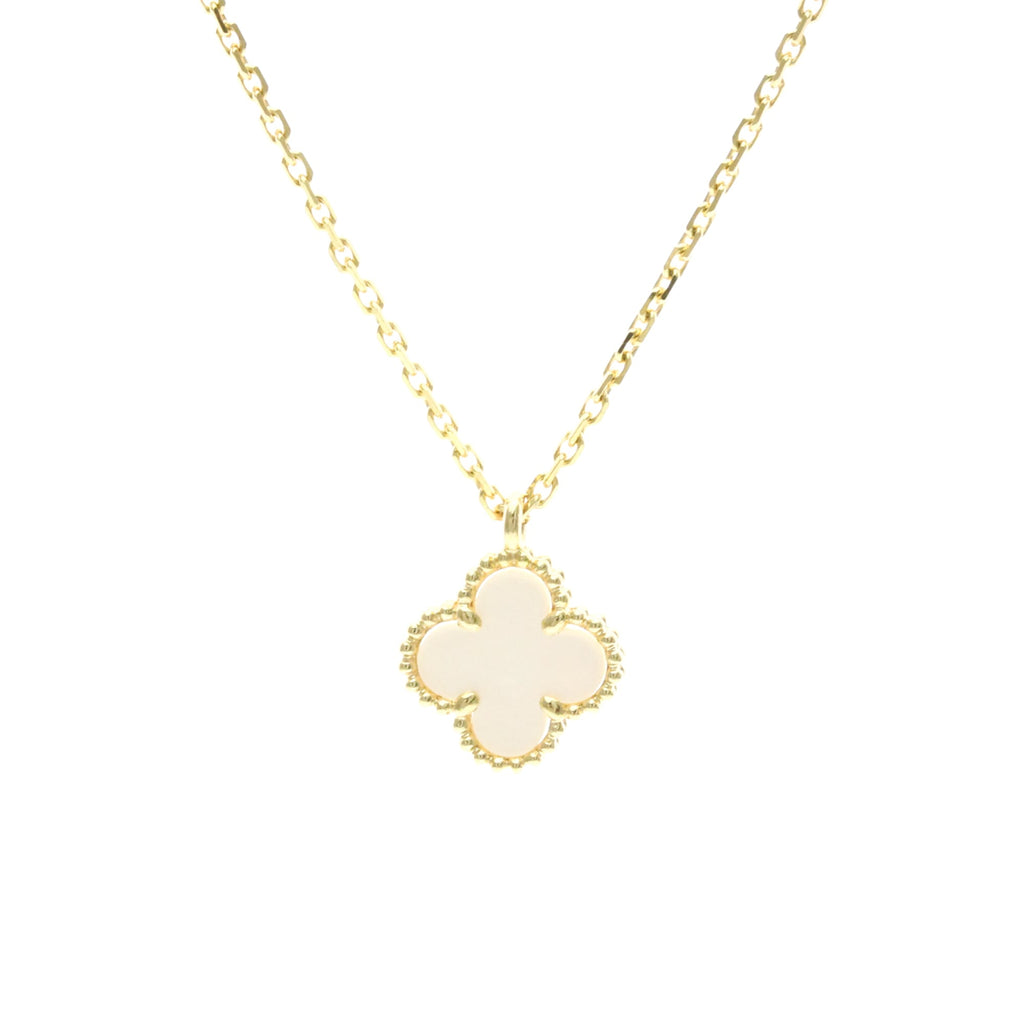 Van Cleef & Arpels Sweet Alhambra · Mother of Pearl