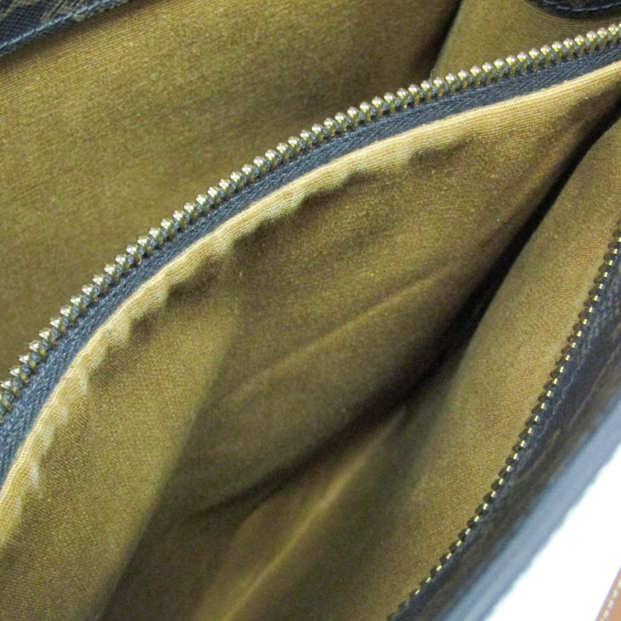 Celine Vertical Cabas Triomphe