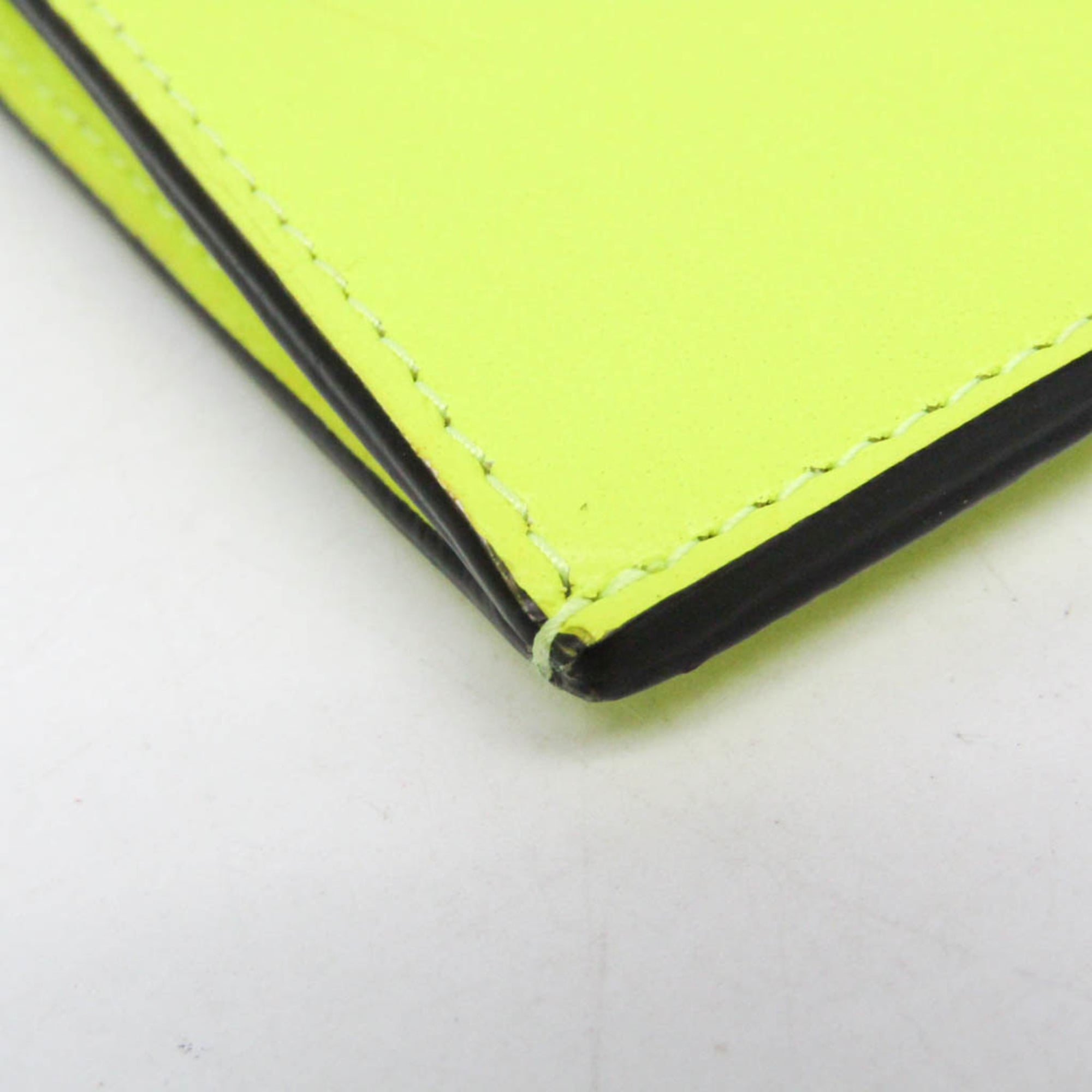 Valentino Garavani · Leather Smartphone Holder