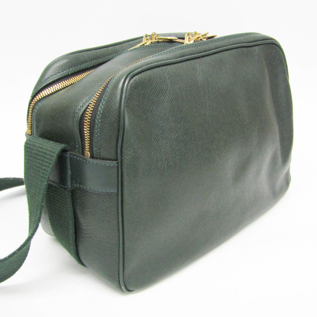 Louis Vuitton Taiga Reporter PM · Episea
