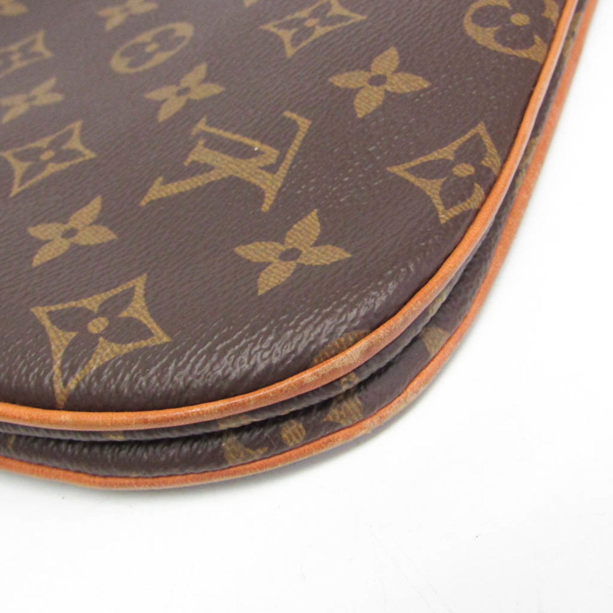 Louis Vuitton Lorette · Monogram
