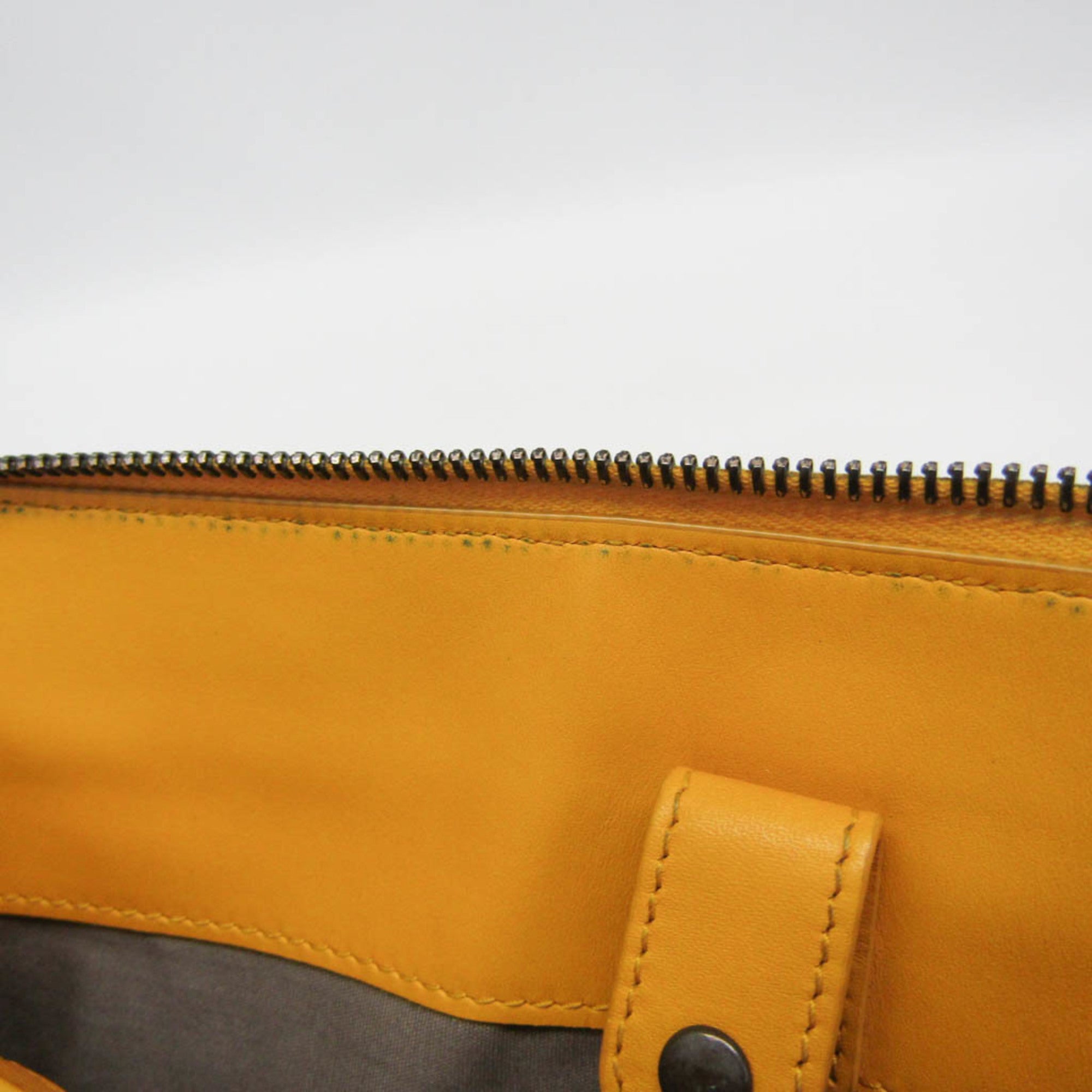 Bottega Veneta Intrecciato · Leather Clutch