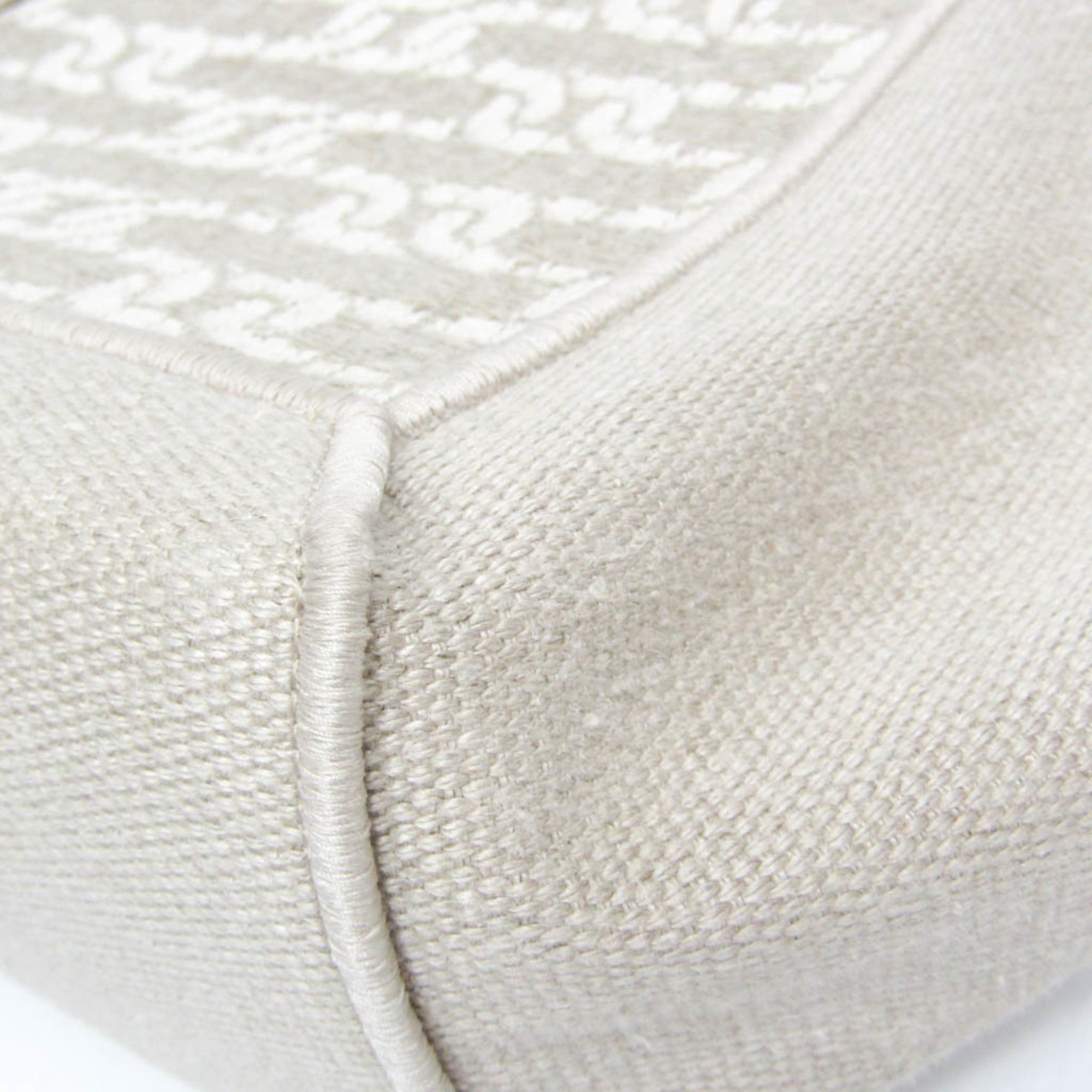 Tod's Double-Handle Shopping Bag · Linen