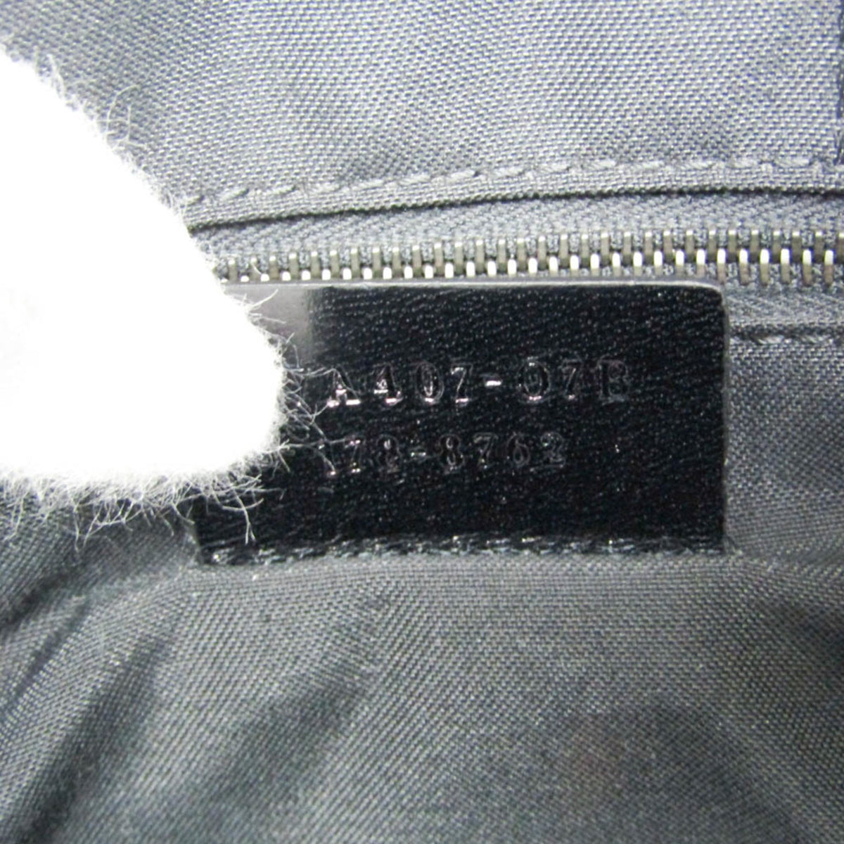 Fendi Crossbody · Leather Messenger