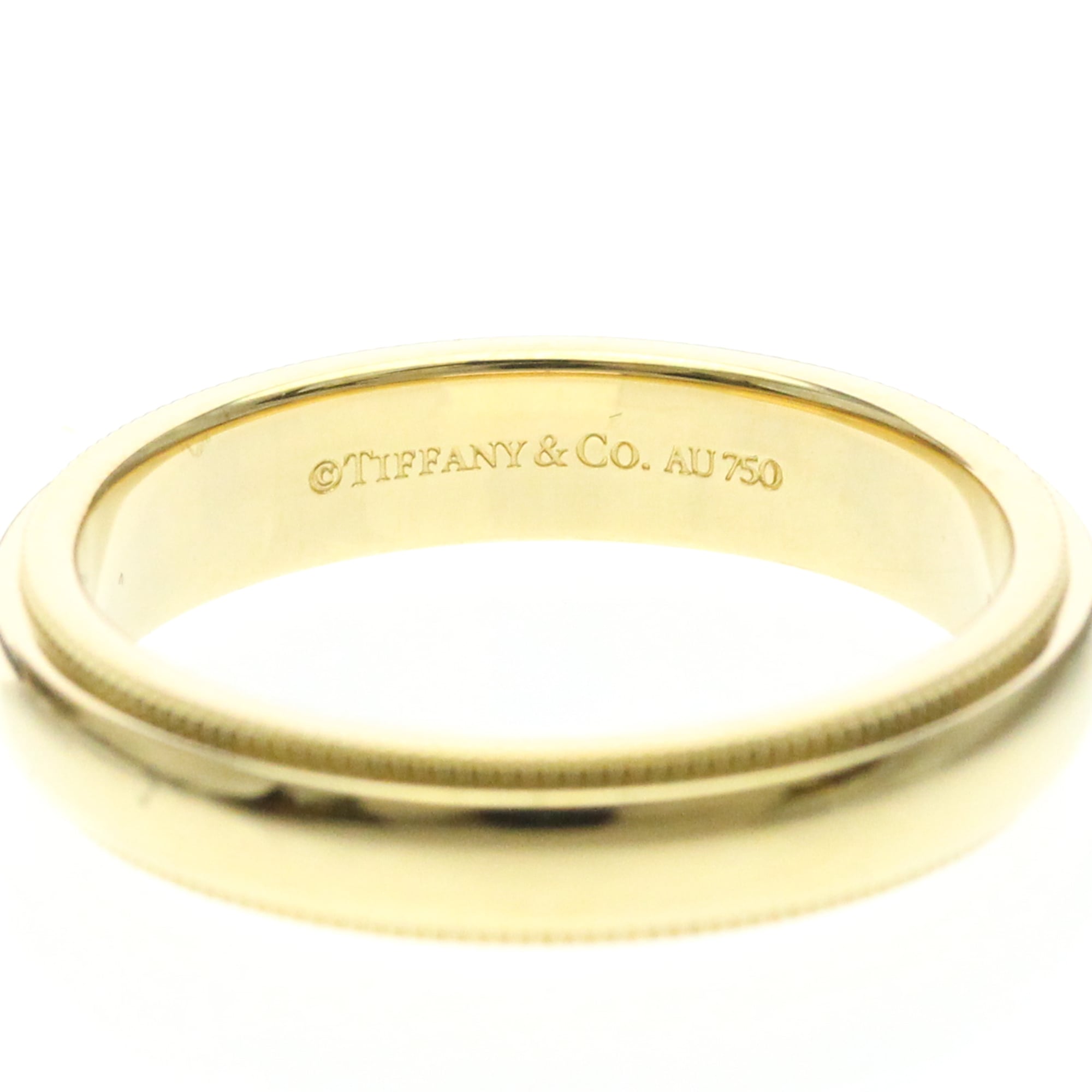 Tiffany Milgrain · 18K Yellow Gold