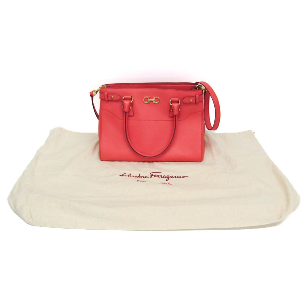 Salvatore Ferragamo Gancini · Leather