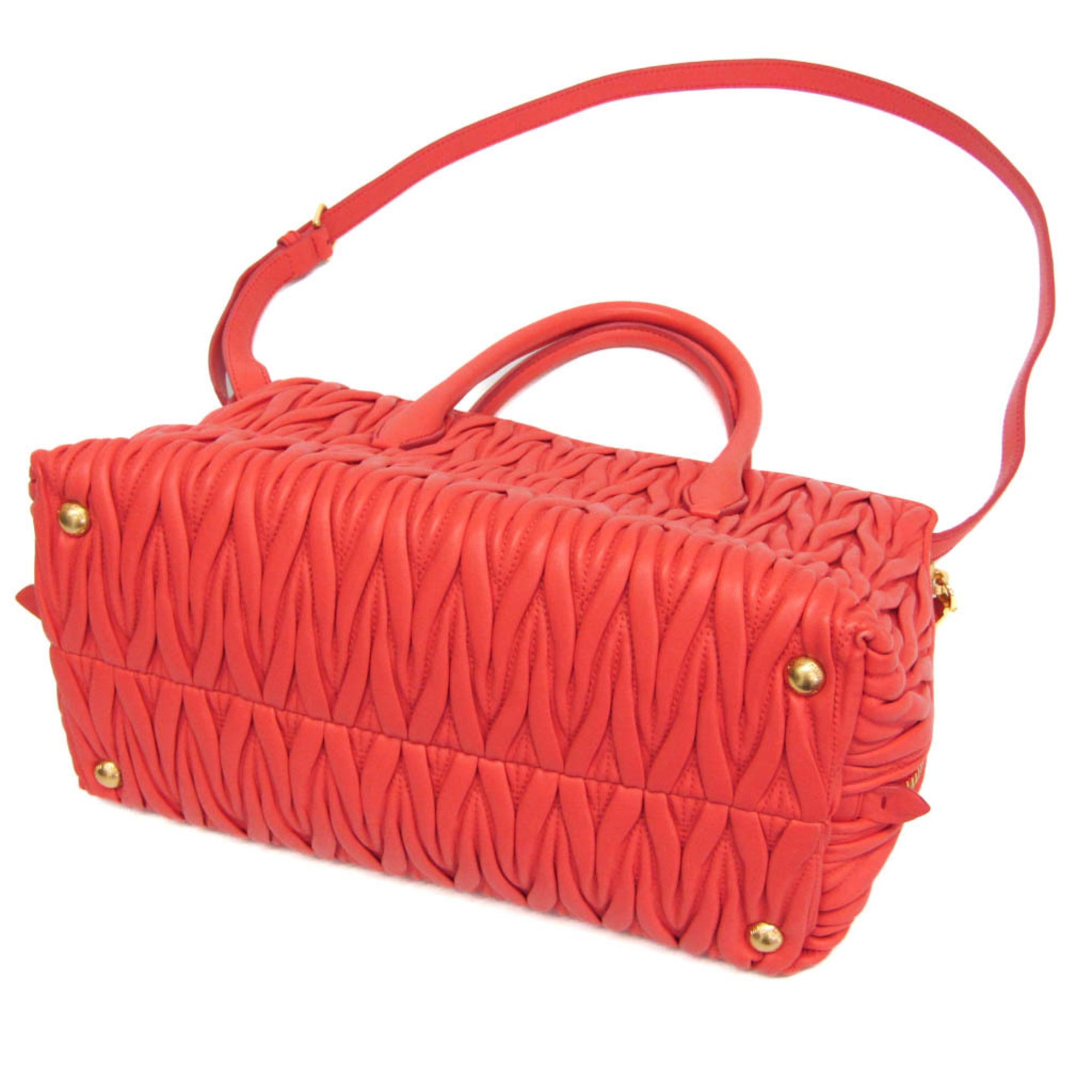 Miu Miu Matelassé · Leather