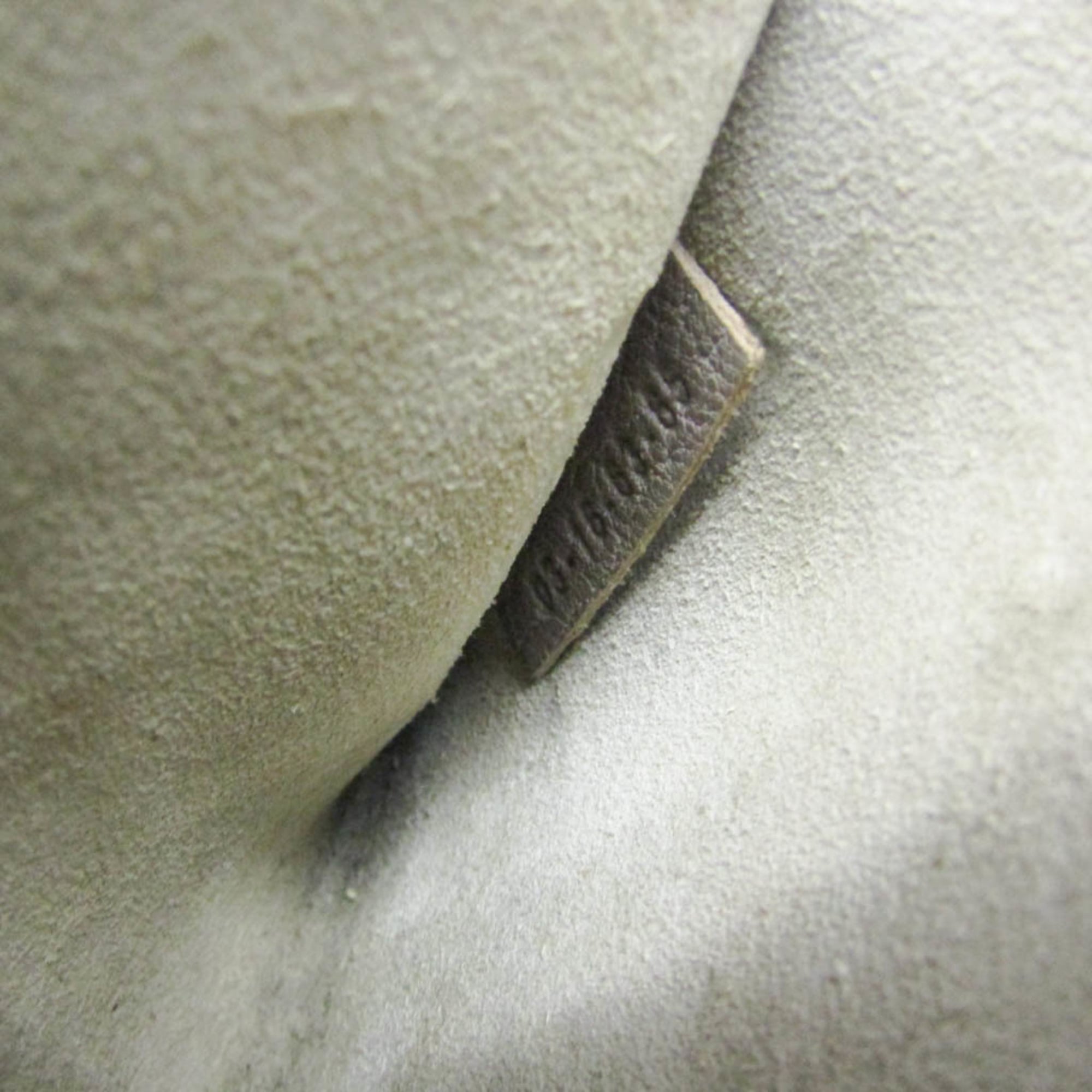 Chloé Drew · Leather