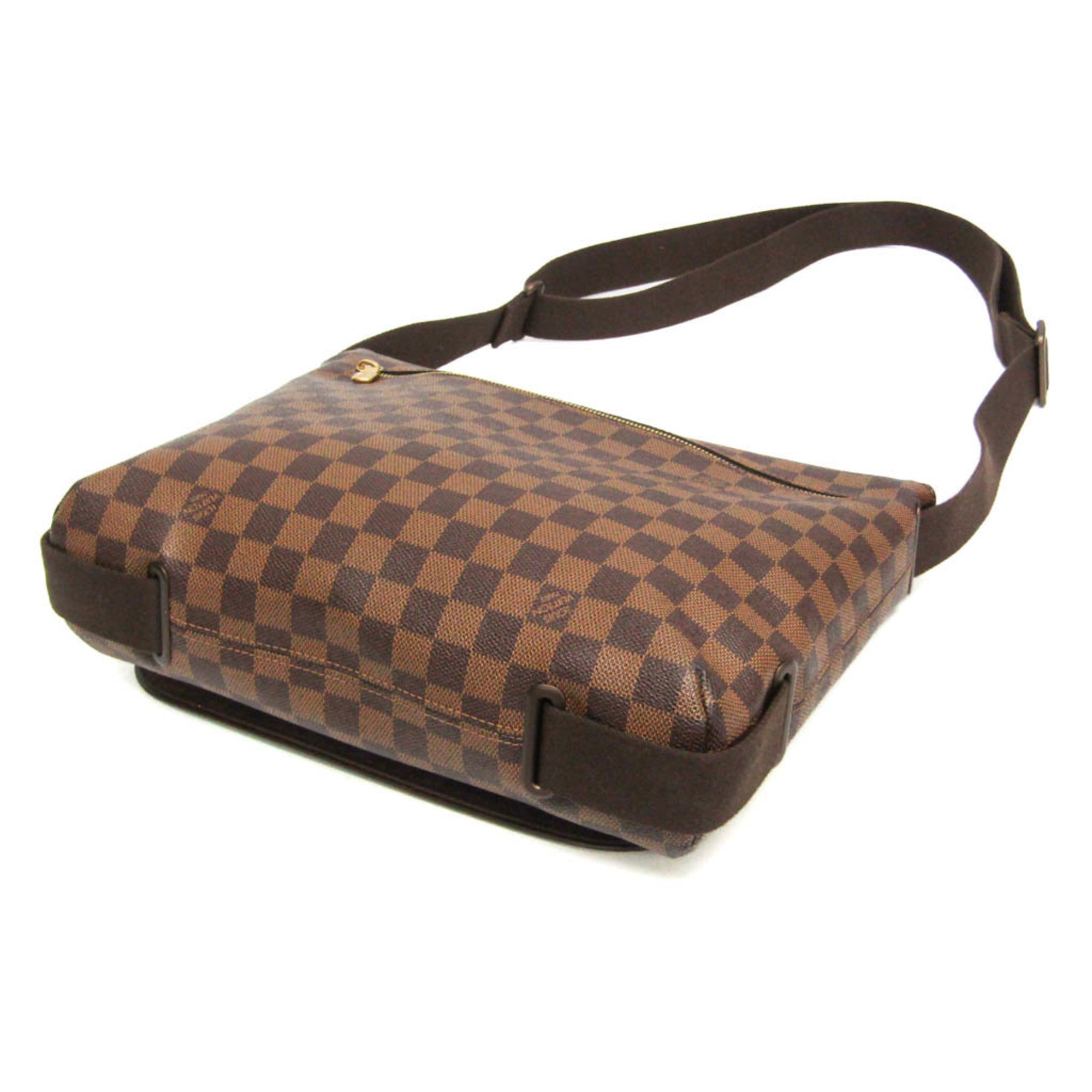 Louis Vuitton Damier Brooklyn MM