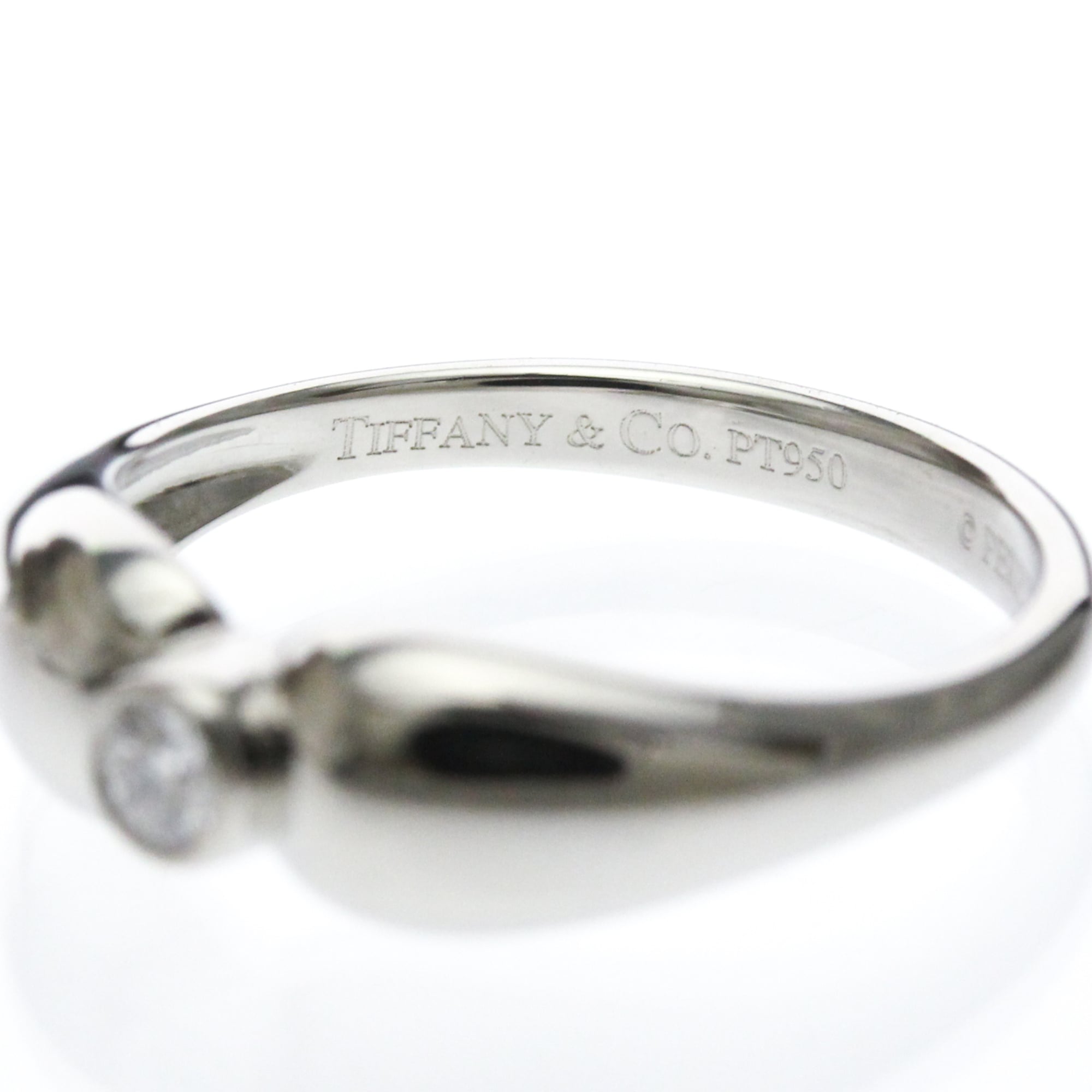 Tiffany Double Teardrop · Diamond · Platinum
