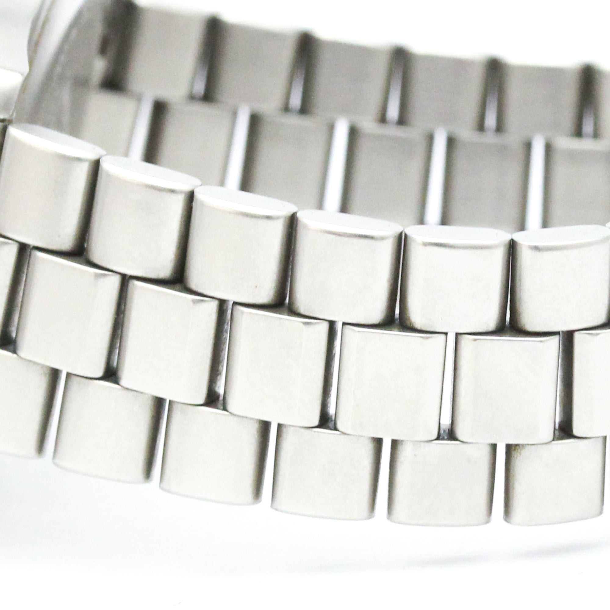 Tag Heuer 2000 Professional · Steel · Quartz