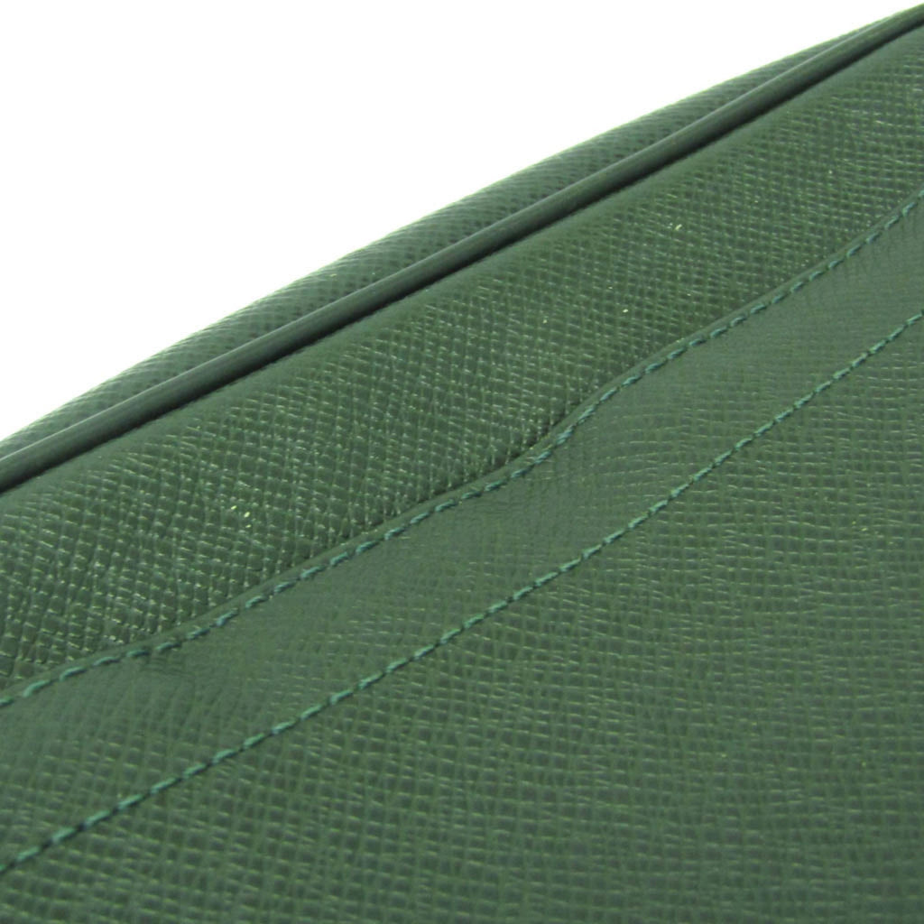 Louis Vuitton Pochette Kaluga · Taiga Episea