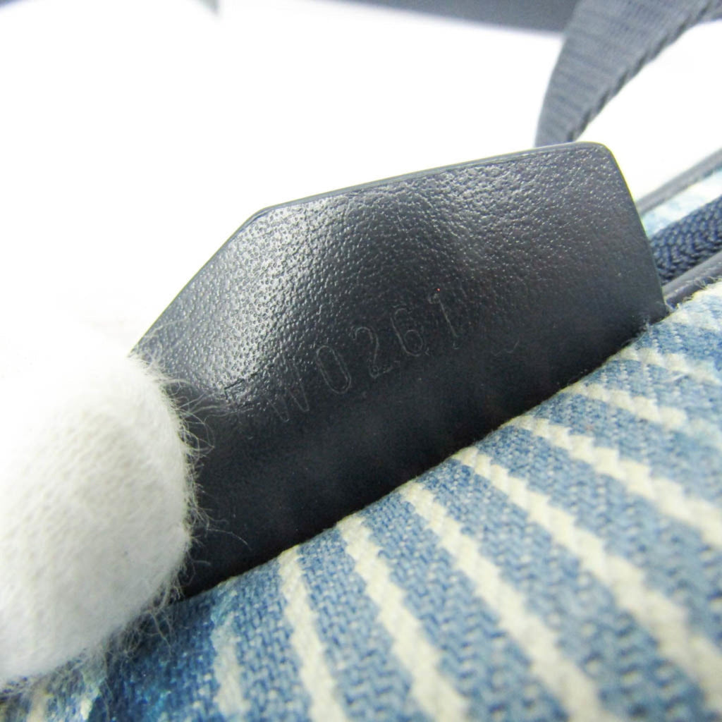 Louis Vuitton Outdoor Pouch · Summer Edition