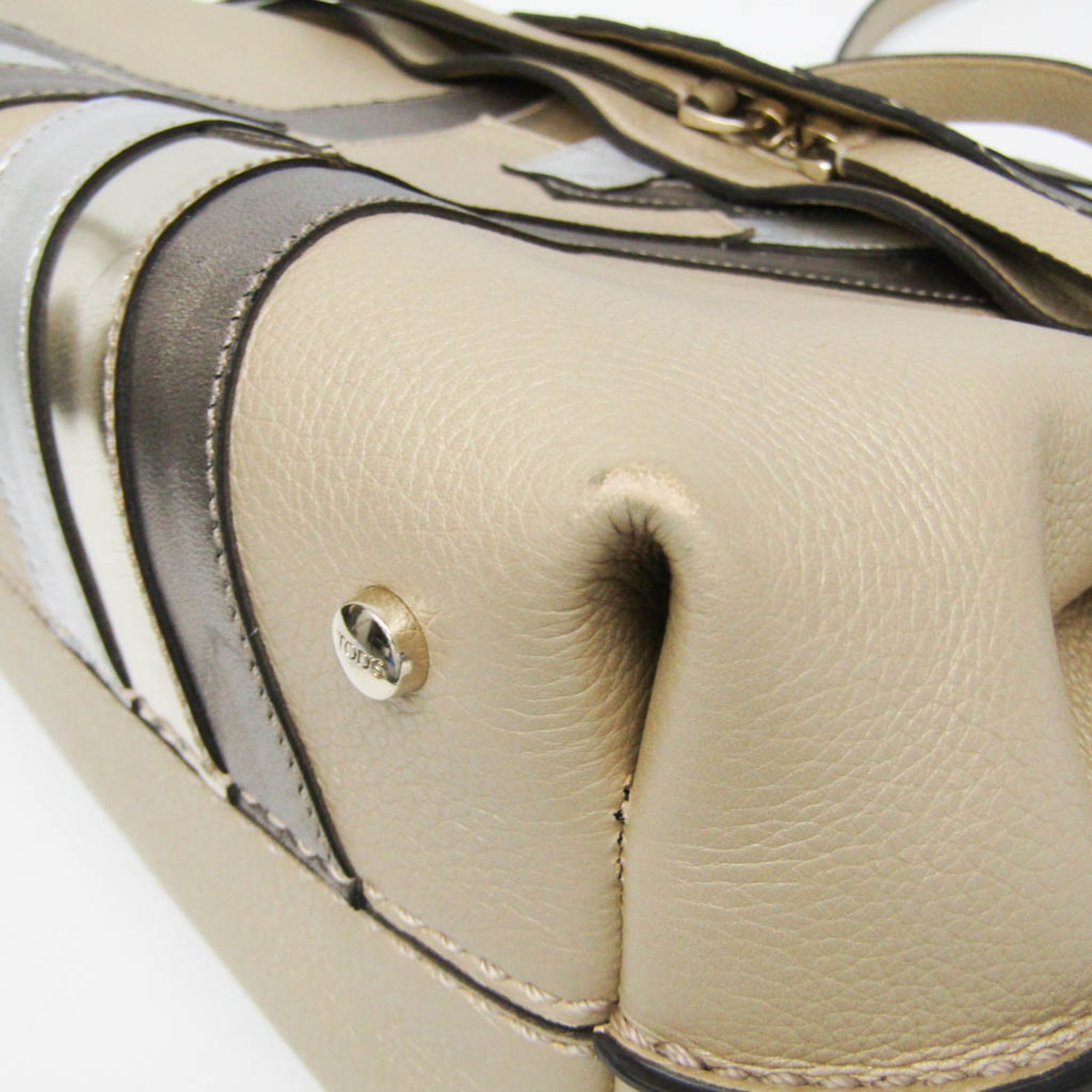 Tod's Wave Bag · Japan Exclusive