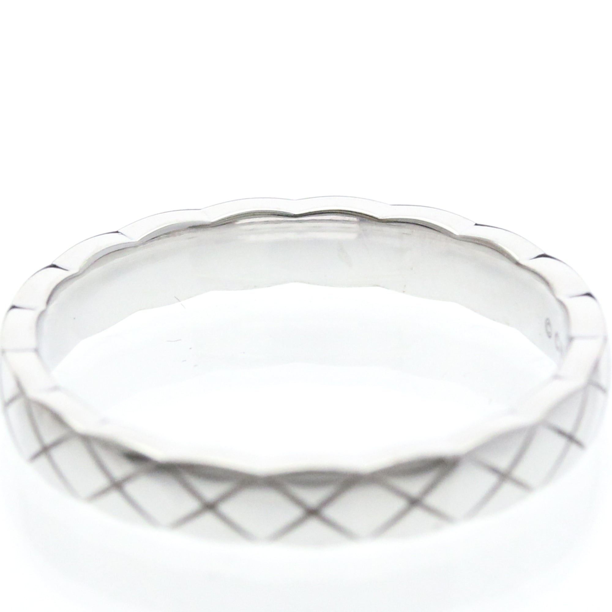 Chanel Coco Crush · 18K White Gold