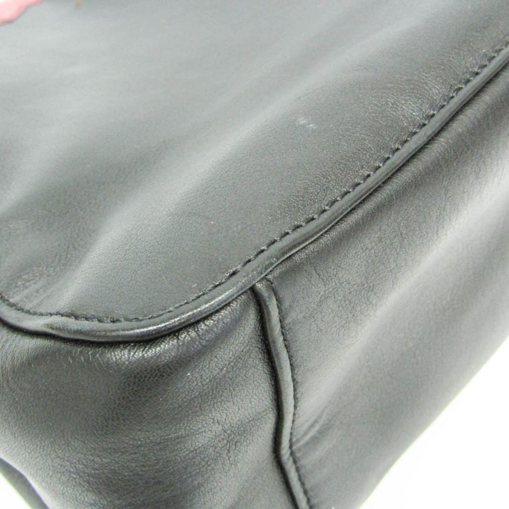 Valentino Garavani Bloomy · Floral Leather