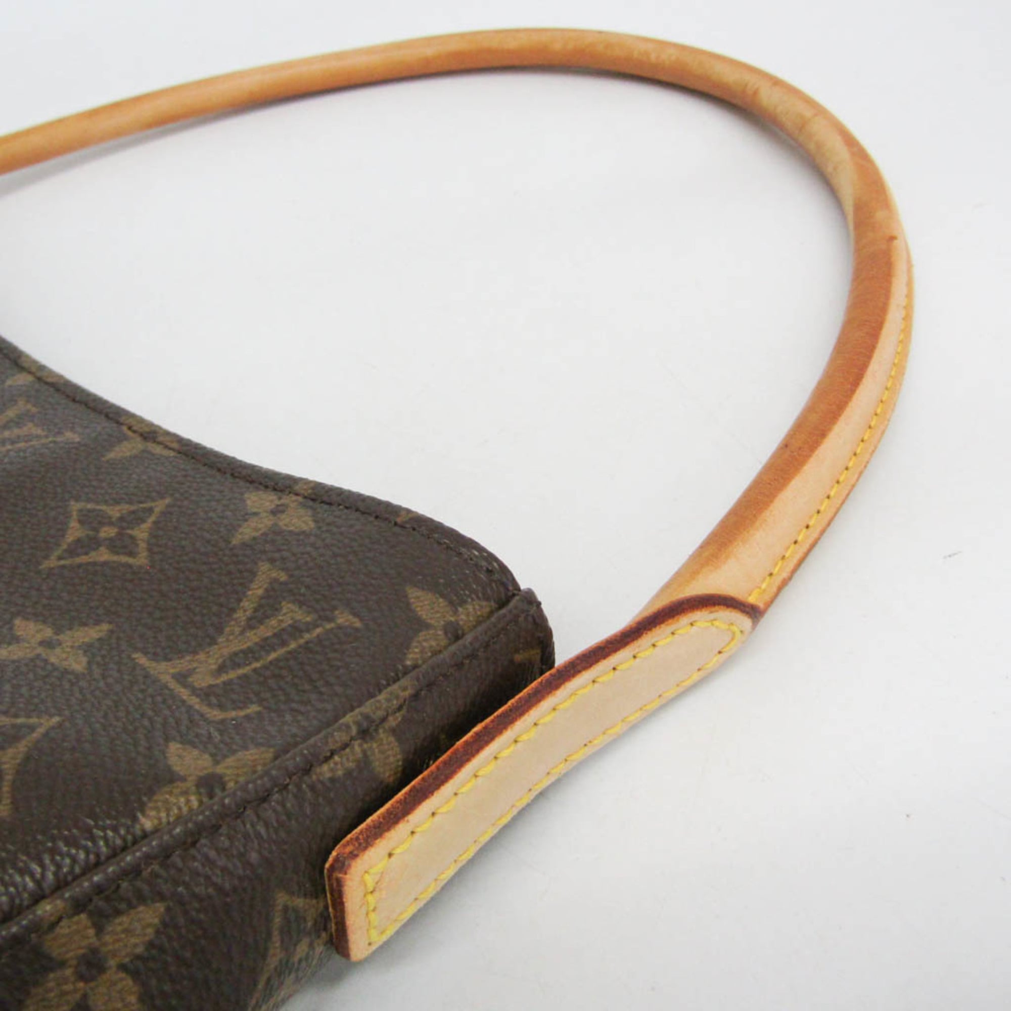 Louis Vuitton Looping GM · Monogram