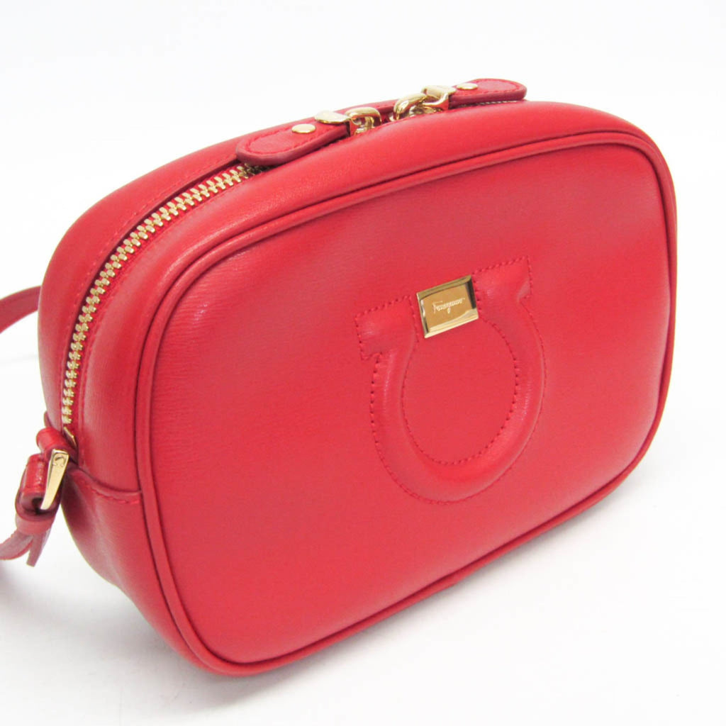 Salvatore Ferragamo Gancini · Leather
