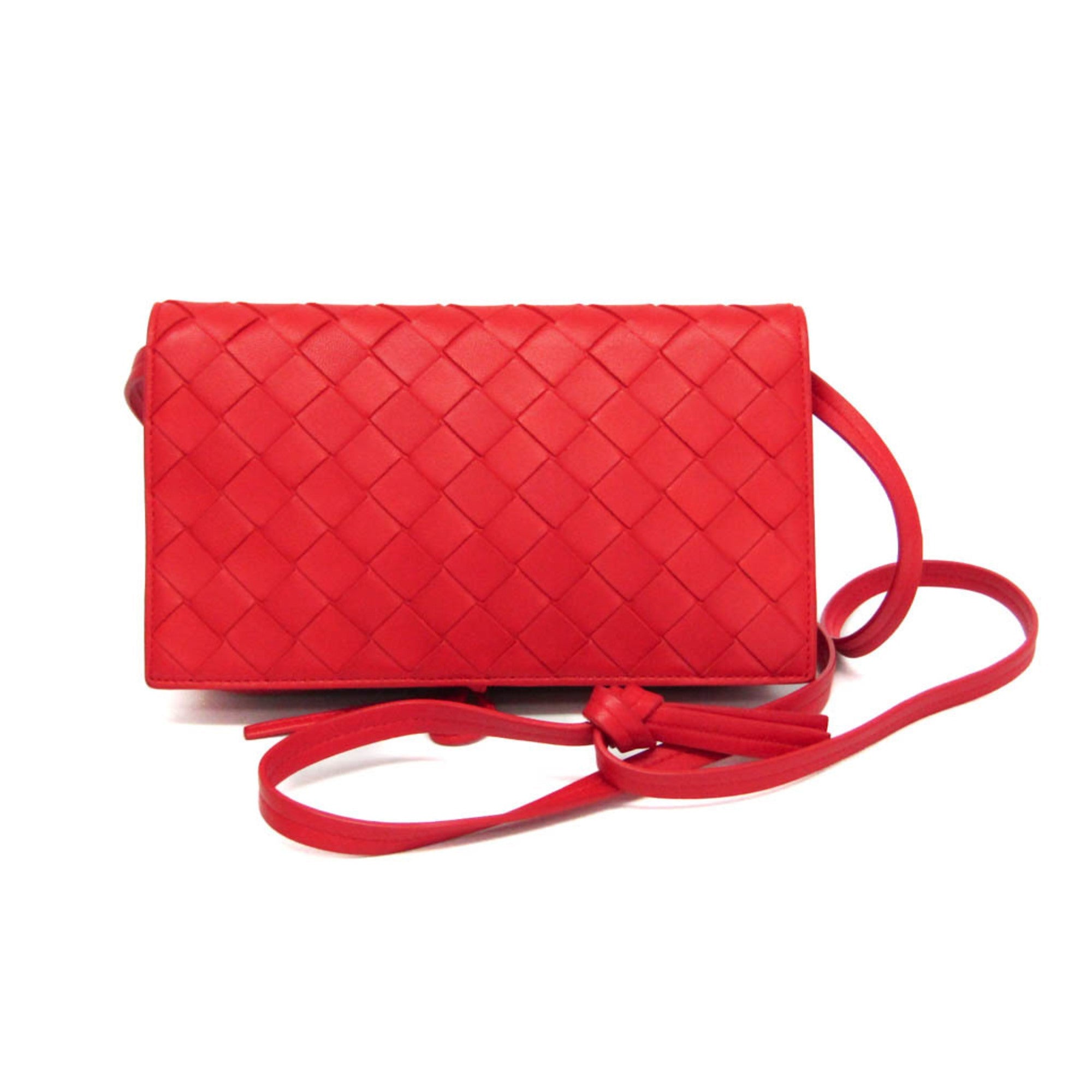 Bottega Veneta Intrecciato · Leather
