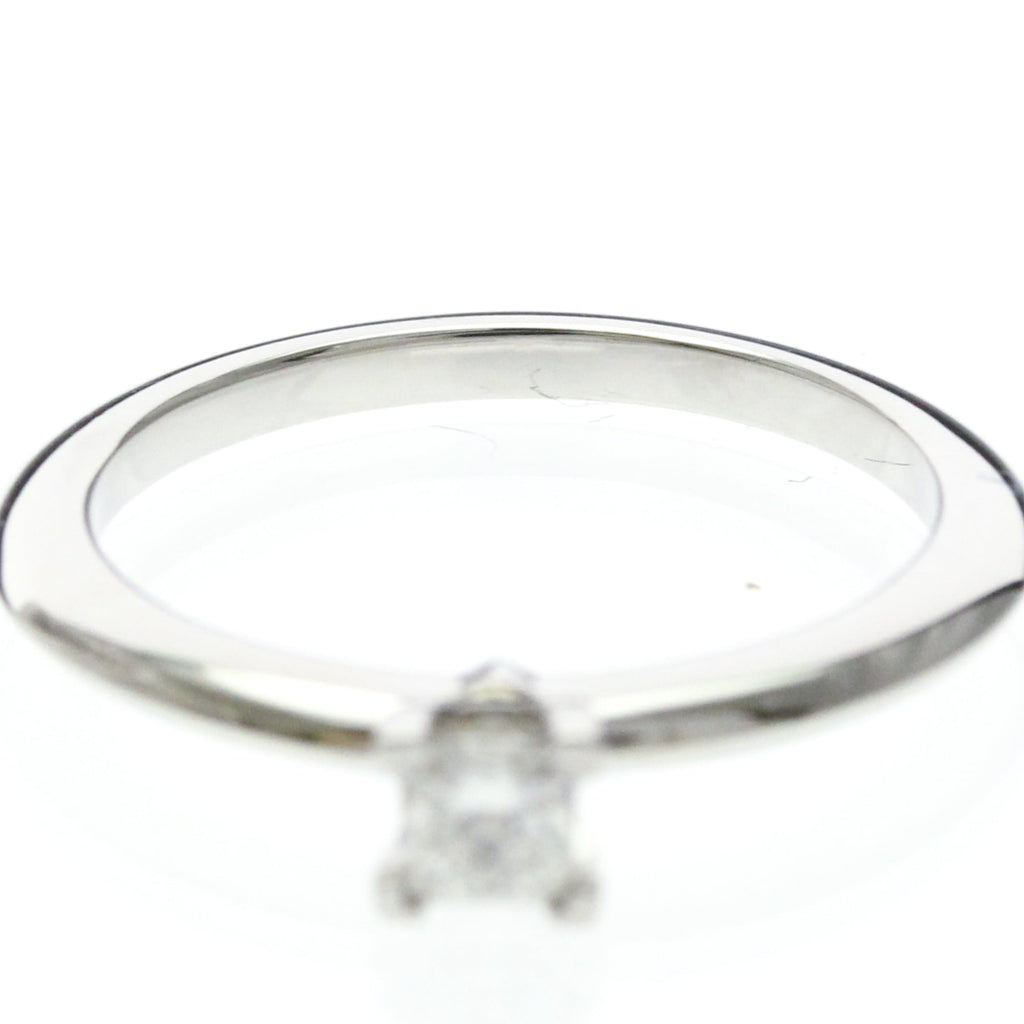 Tiffany Solitaire · Platinum · Diamond