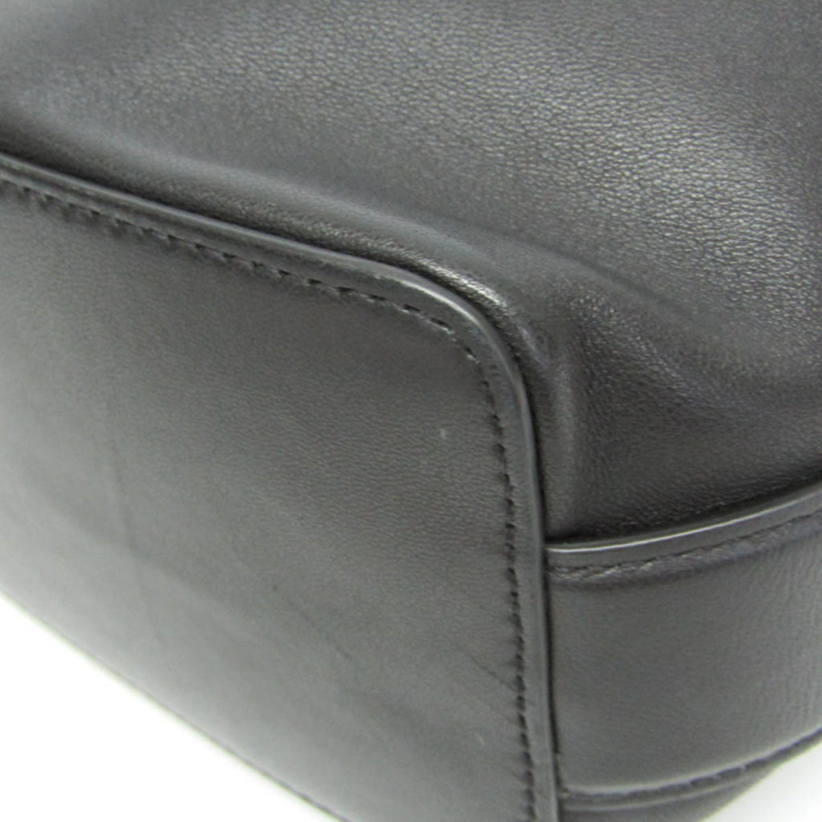 Valentino Garavani V Logo Bold Edition · Mini