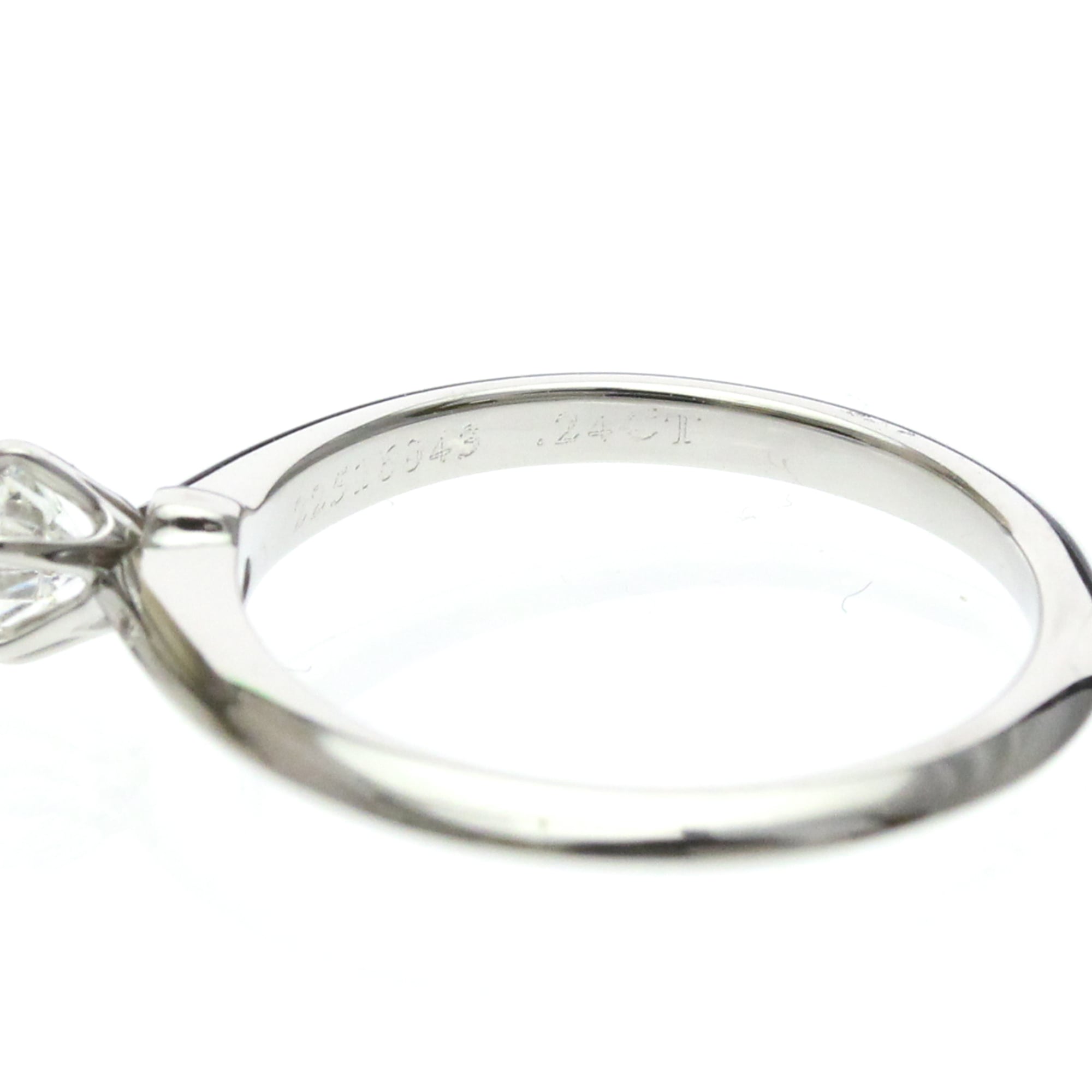Tiffany Solitaire · Platinum · Diamond