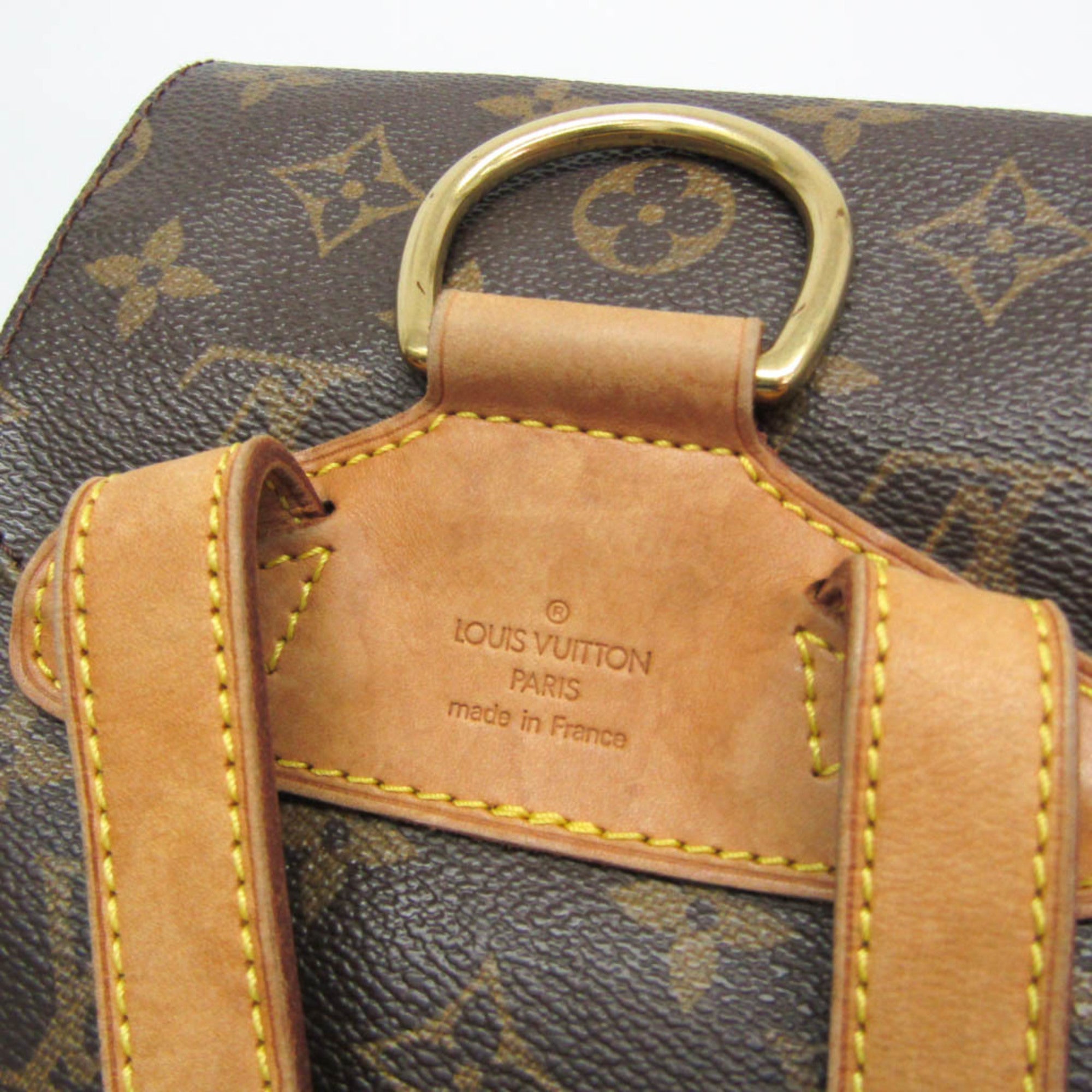 Louis Vuitton Montsouris MM · Monogram