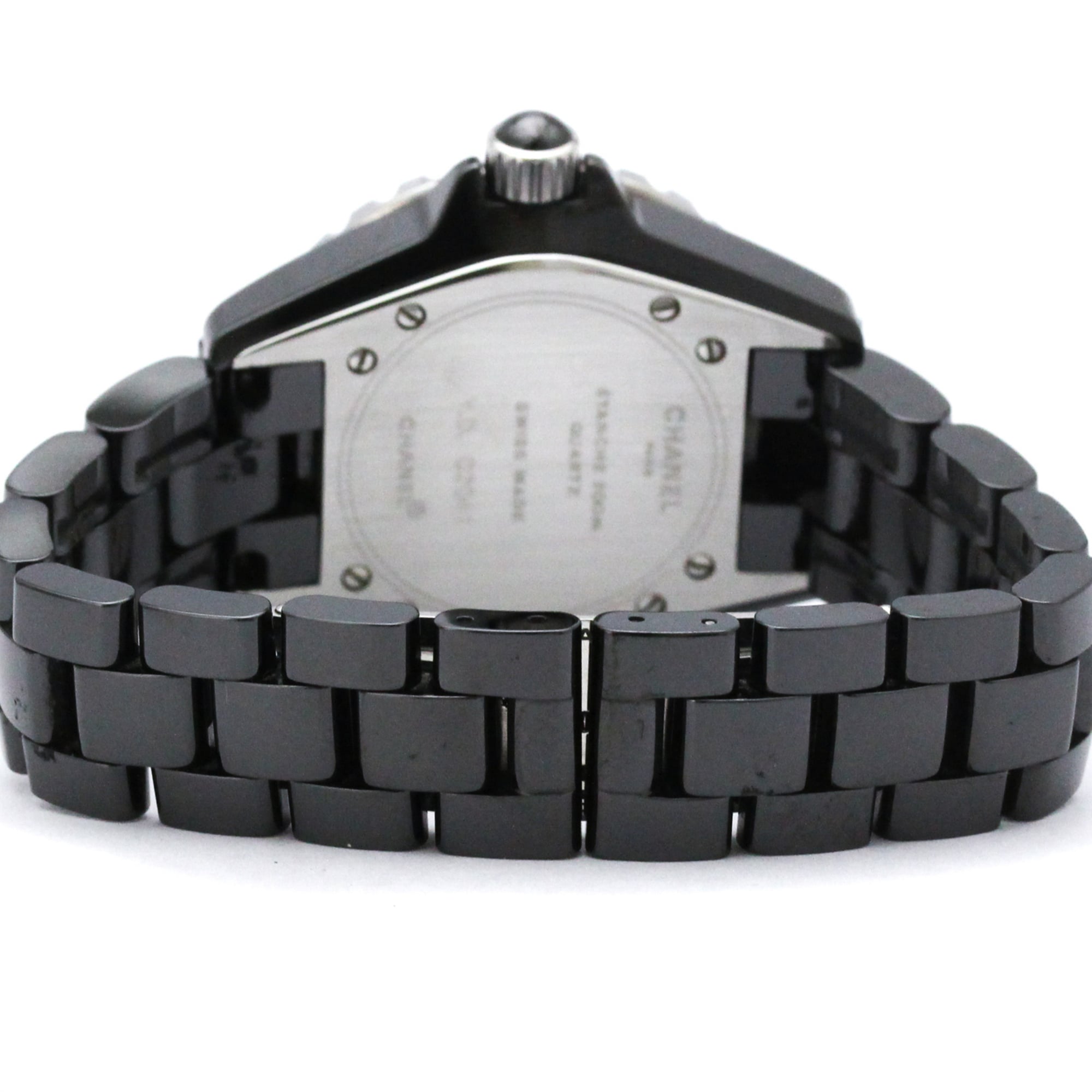 Chanel J12 · Ceramic · Quartz