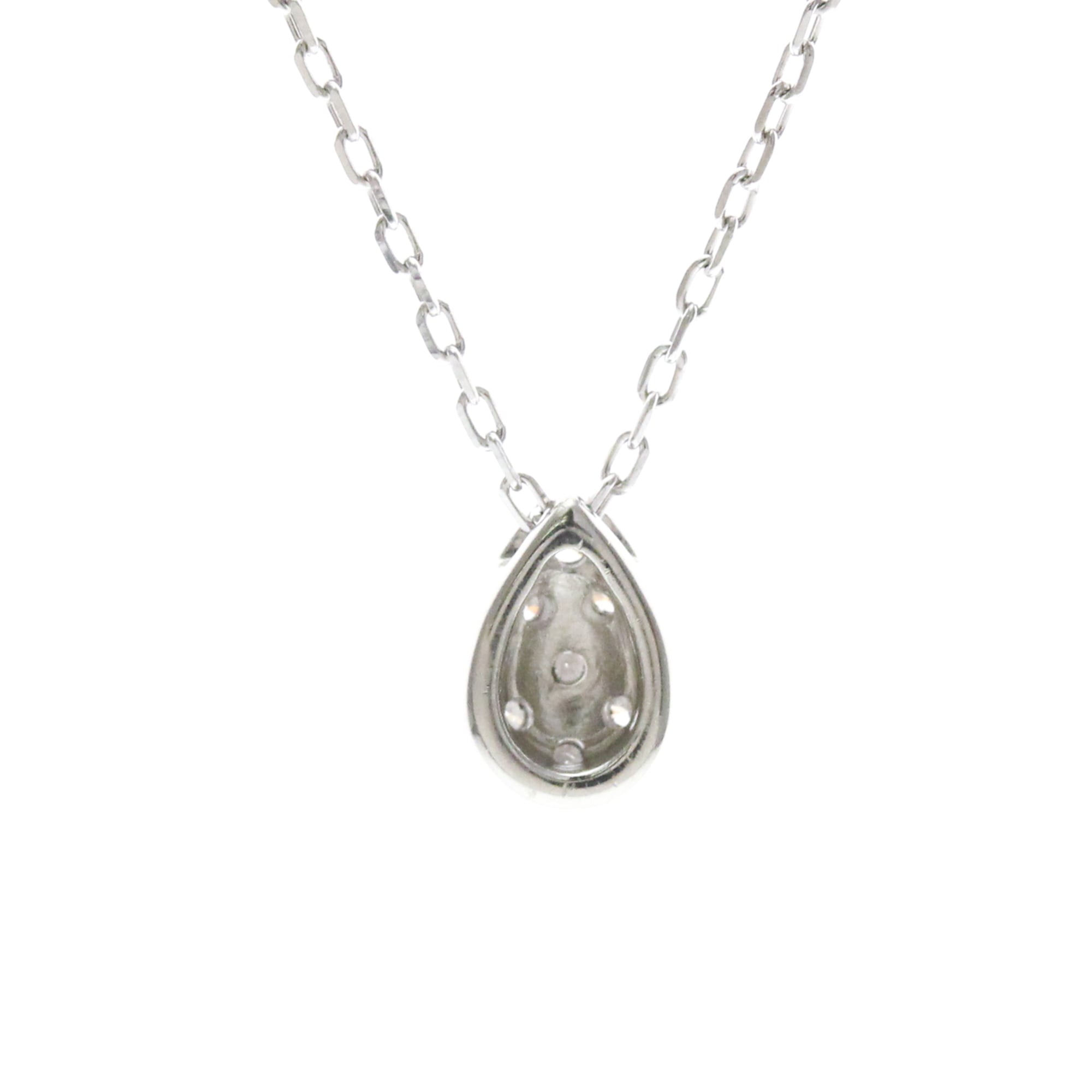 Vendome Aoyama · Pear Diamond · Platinum
