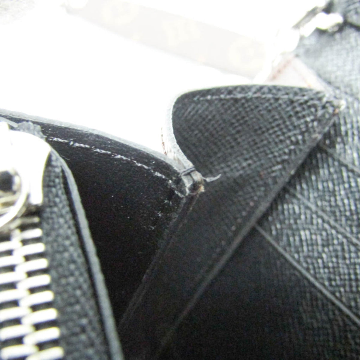 Louis Vuitton Epi Pochette Kabuki Mask