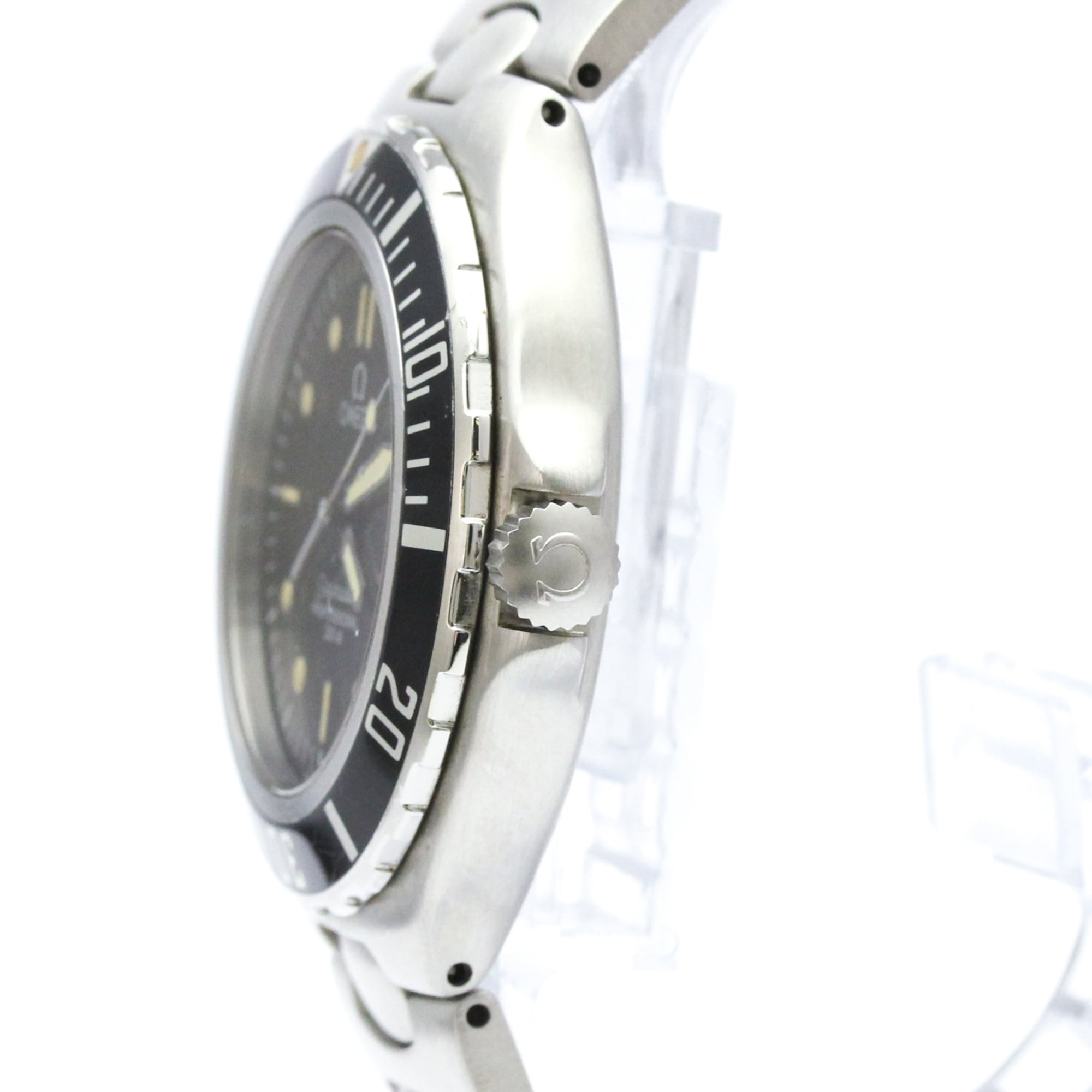 Omega Seamaster Professional 200M · Steel