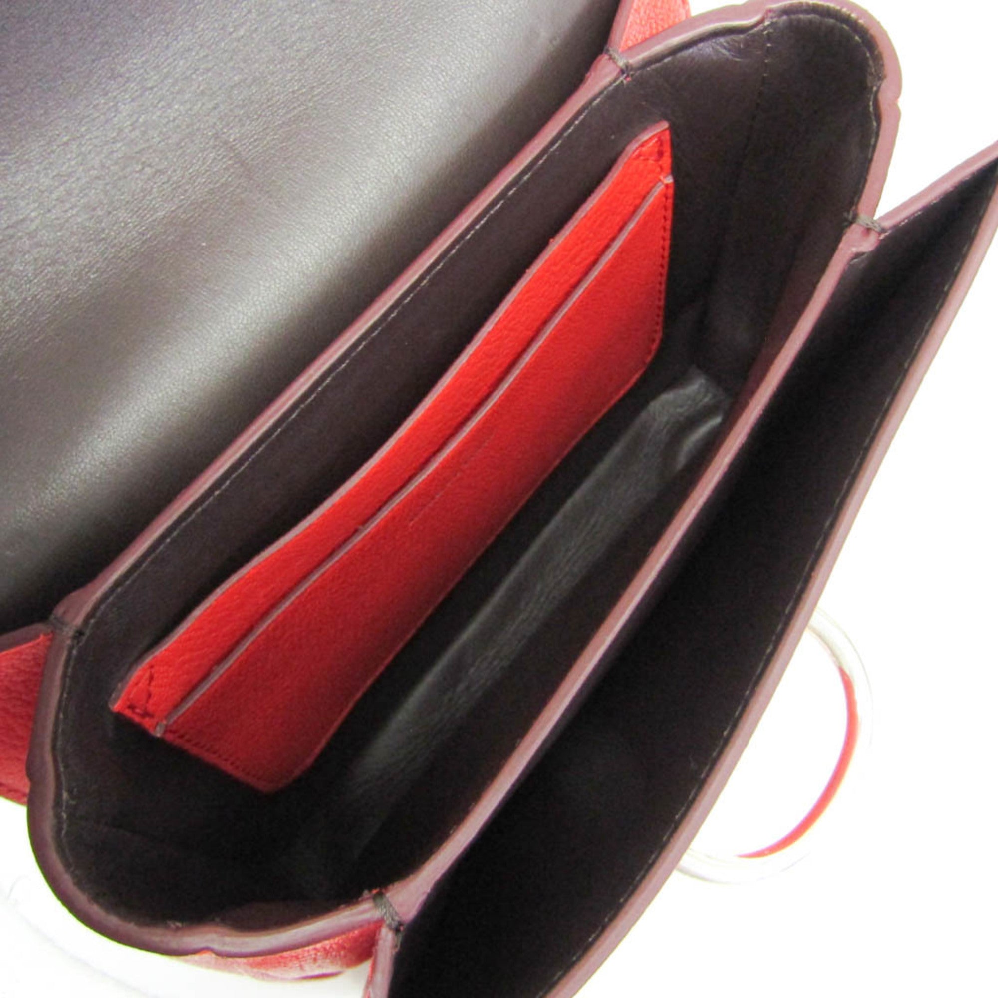 Burberry D-Ring · Leather Shoulder Bag