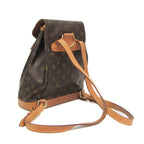 Louis Vuitton Montsouris MM · Monogram