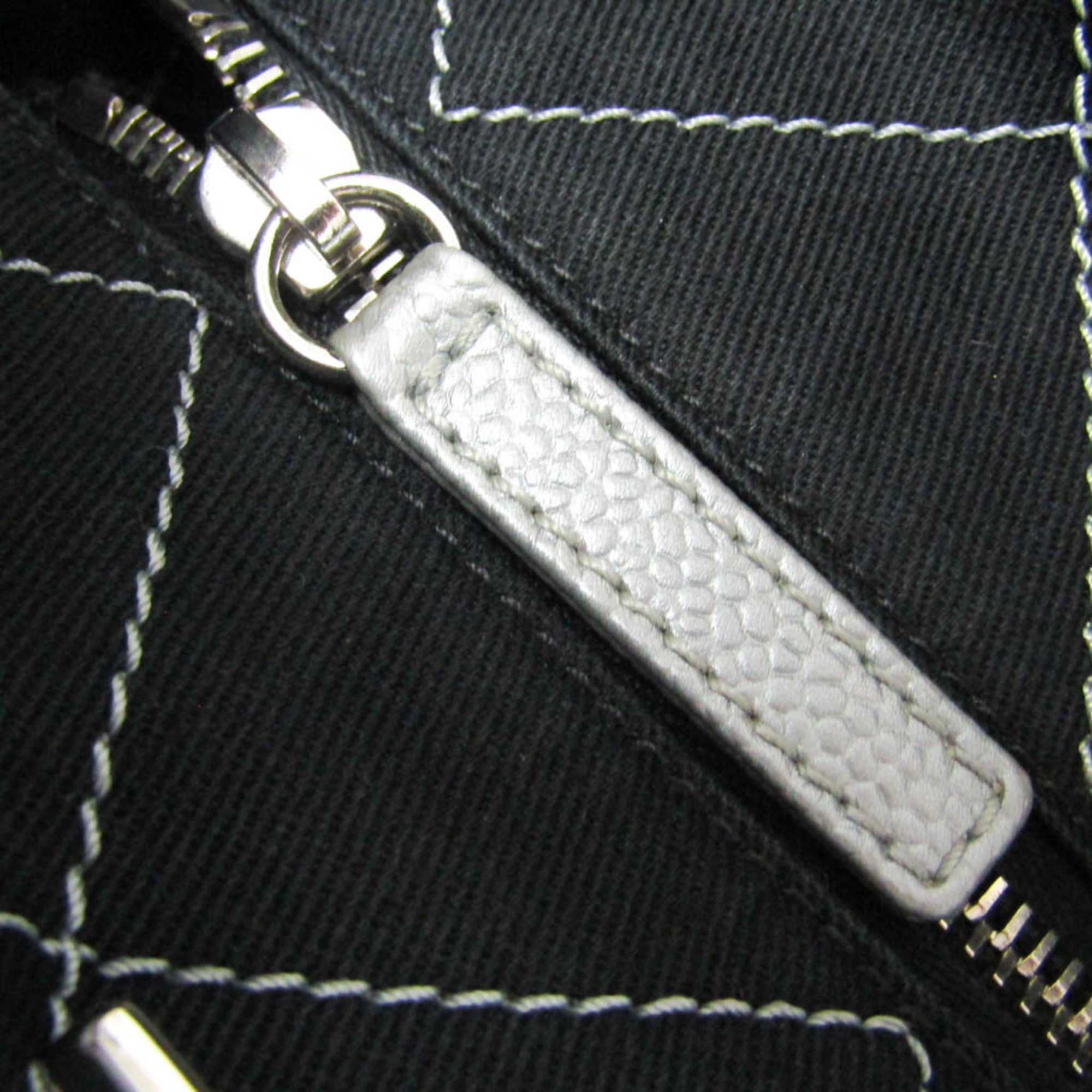 Chanel On the Road · Grained Calfskin