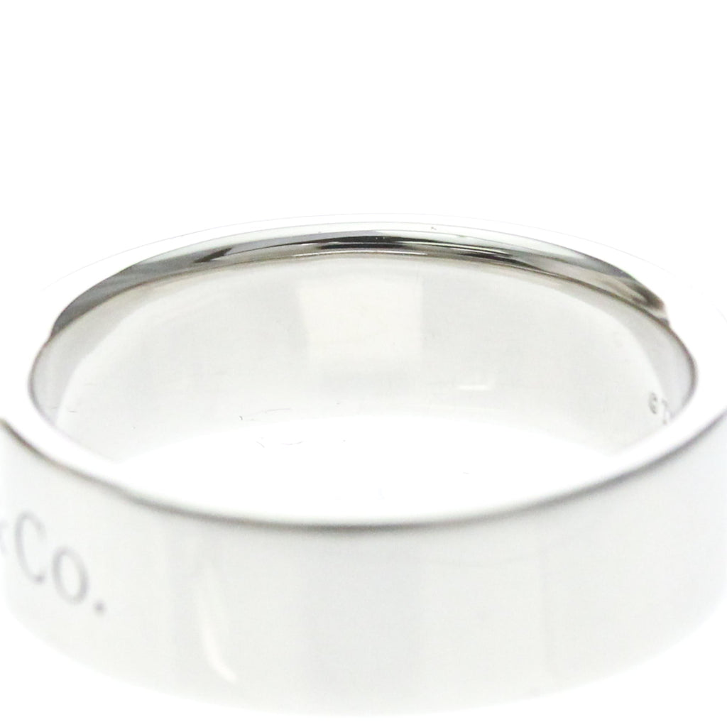 Tiffany Flat Band · Platinum