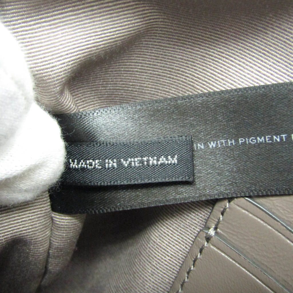 Marc Jacobs Quilted Softshot · Leather