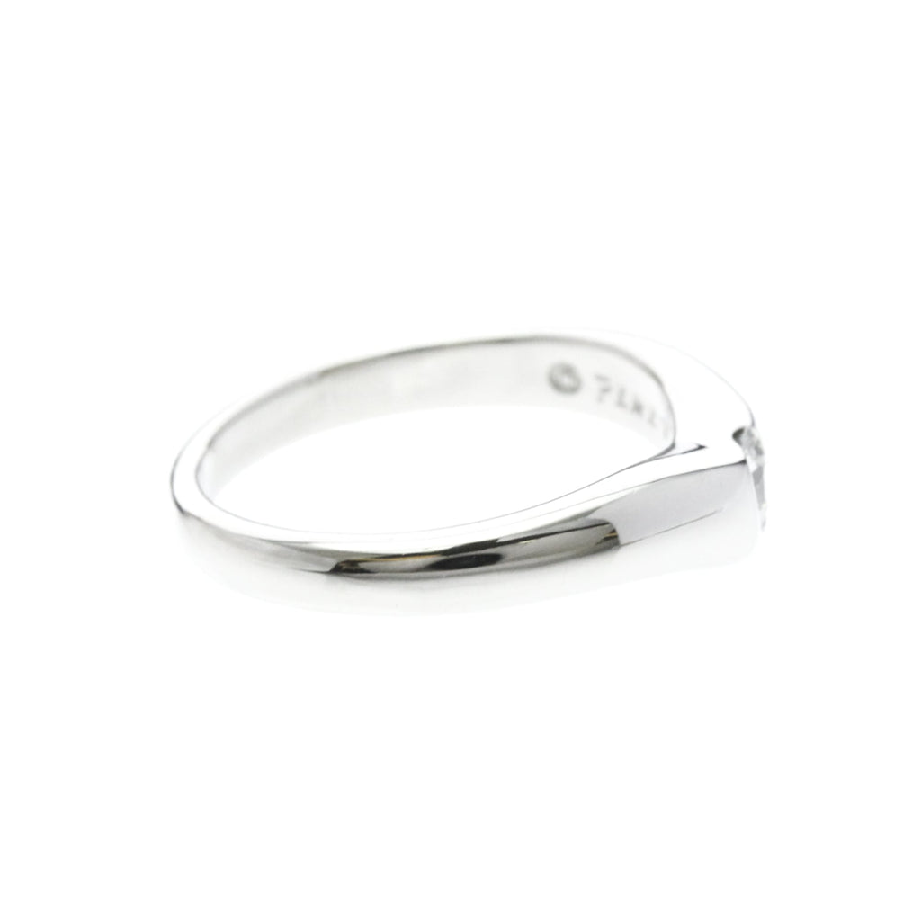 Tiffany Curved Band · Platinum · Diamond