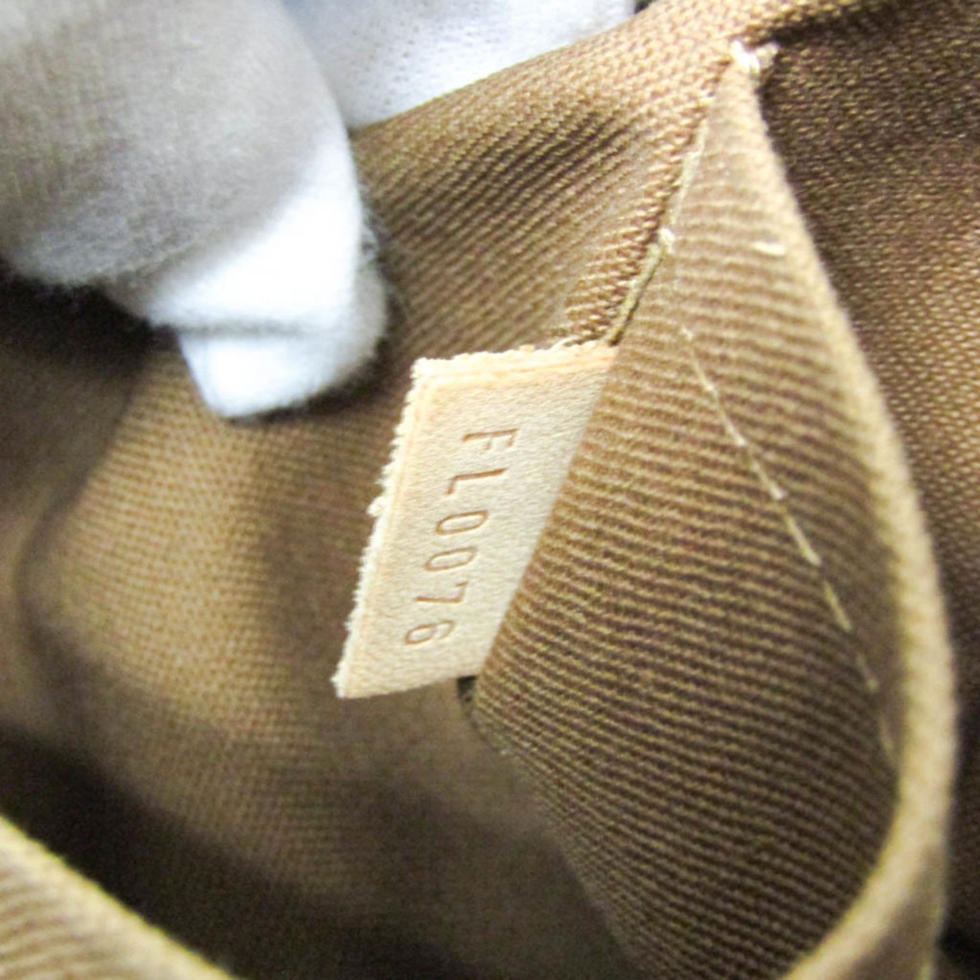 Louis Vuitton Lockit · Monogram