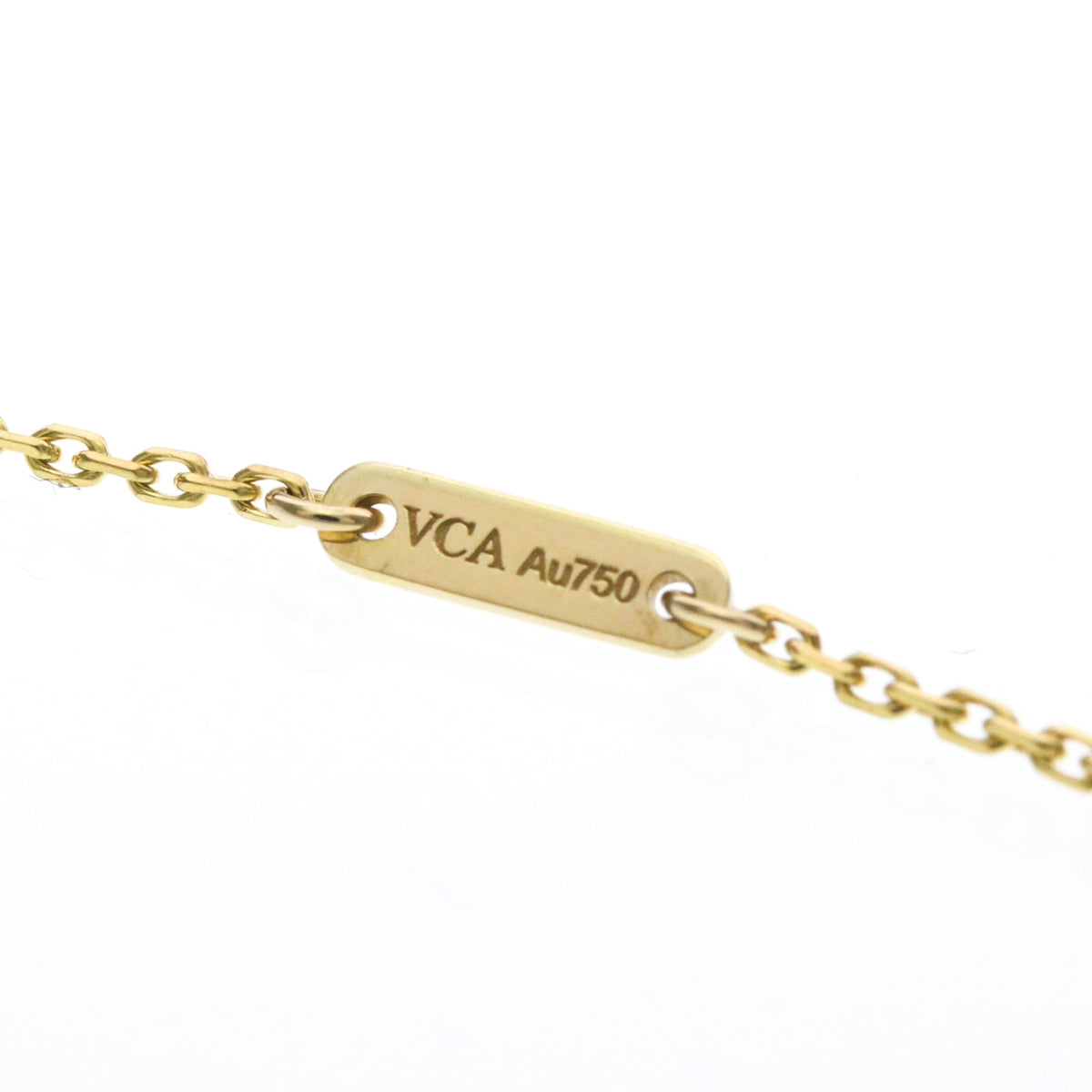 Van Cleef & Arpels Sweet Alhambra · Mother of Pearl