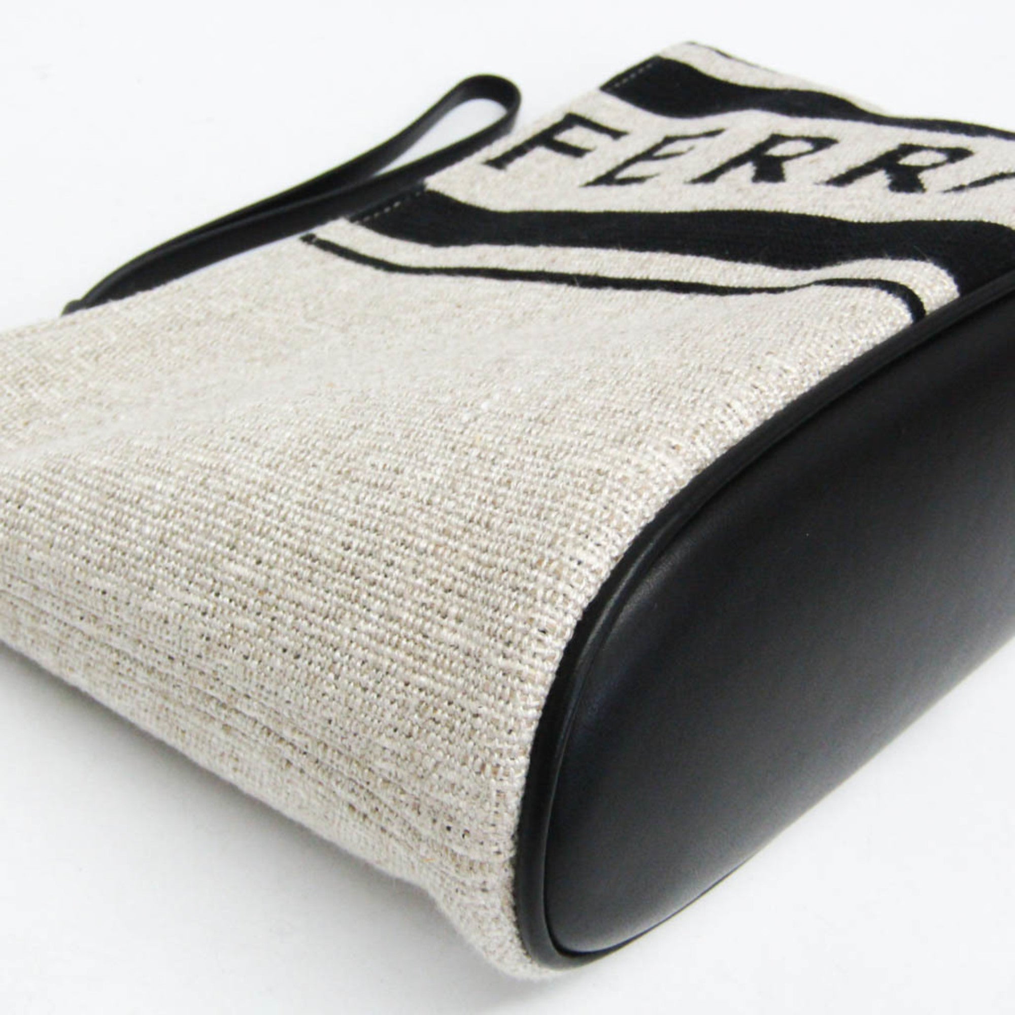 Salvatore Ferragamo Logo Pouch · Leather