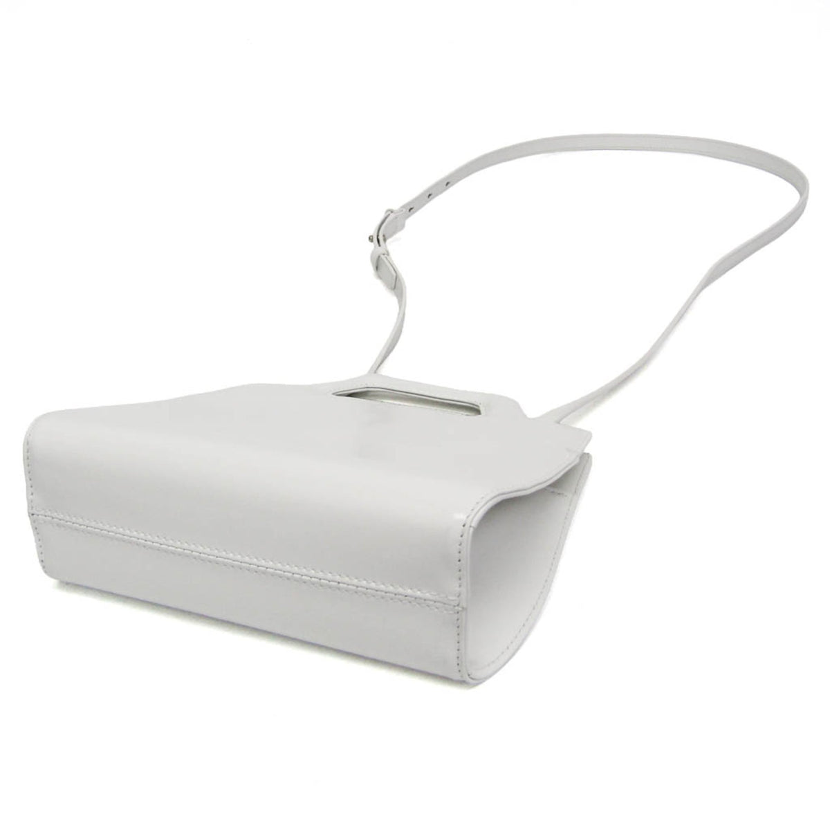 Salvatore Ferragamo Gancini · Leather