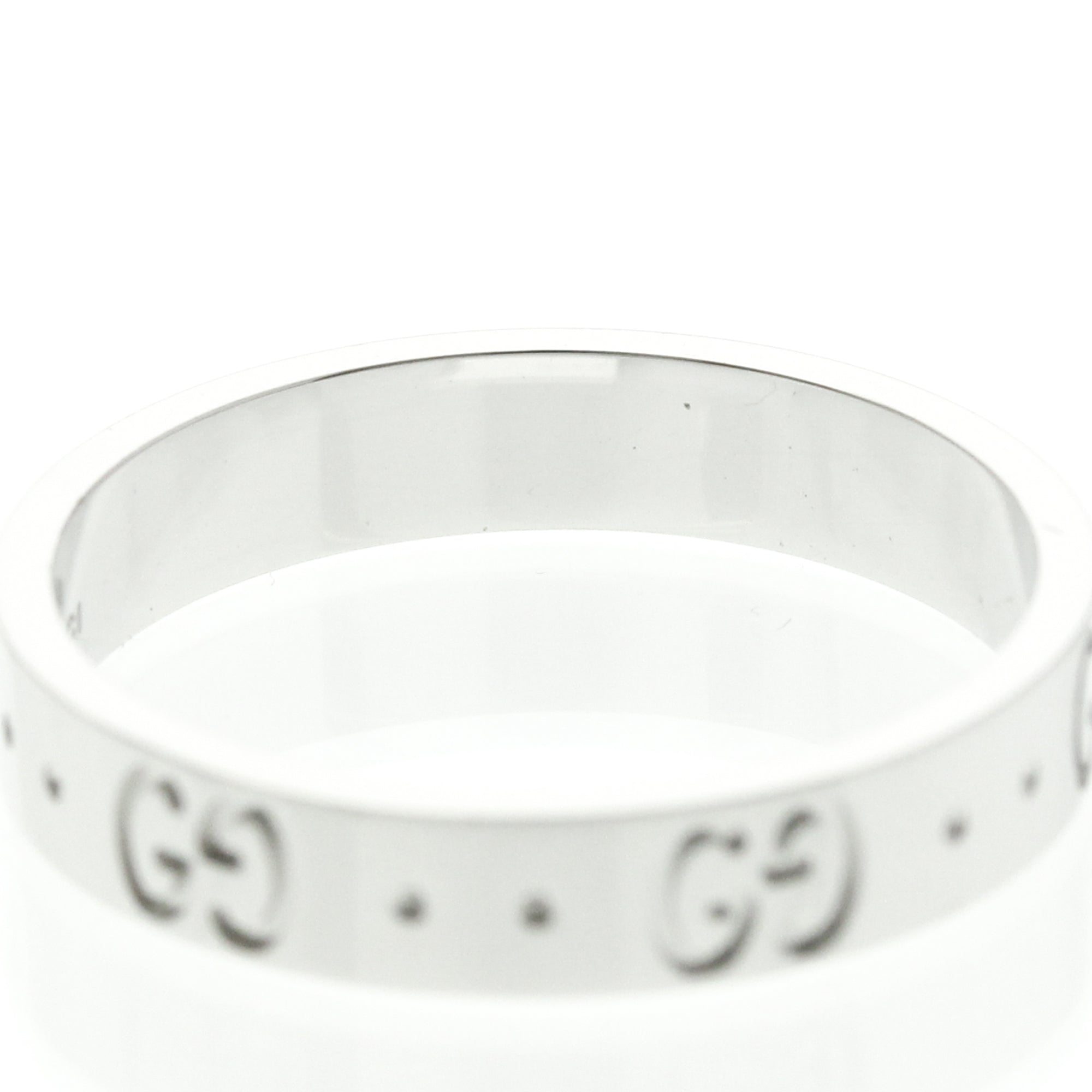 Gucci Icon · 18K White Gold