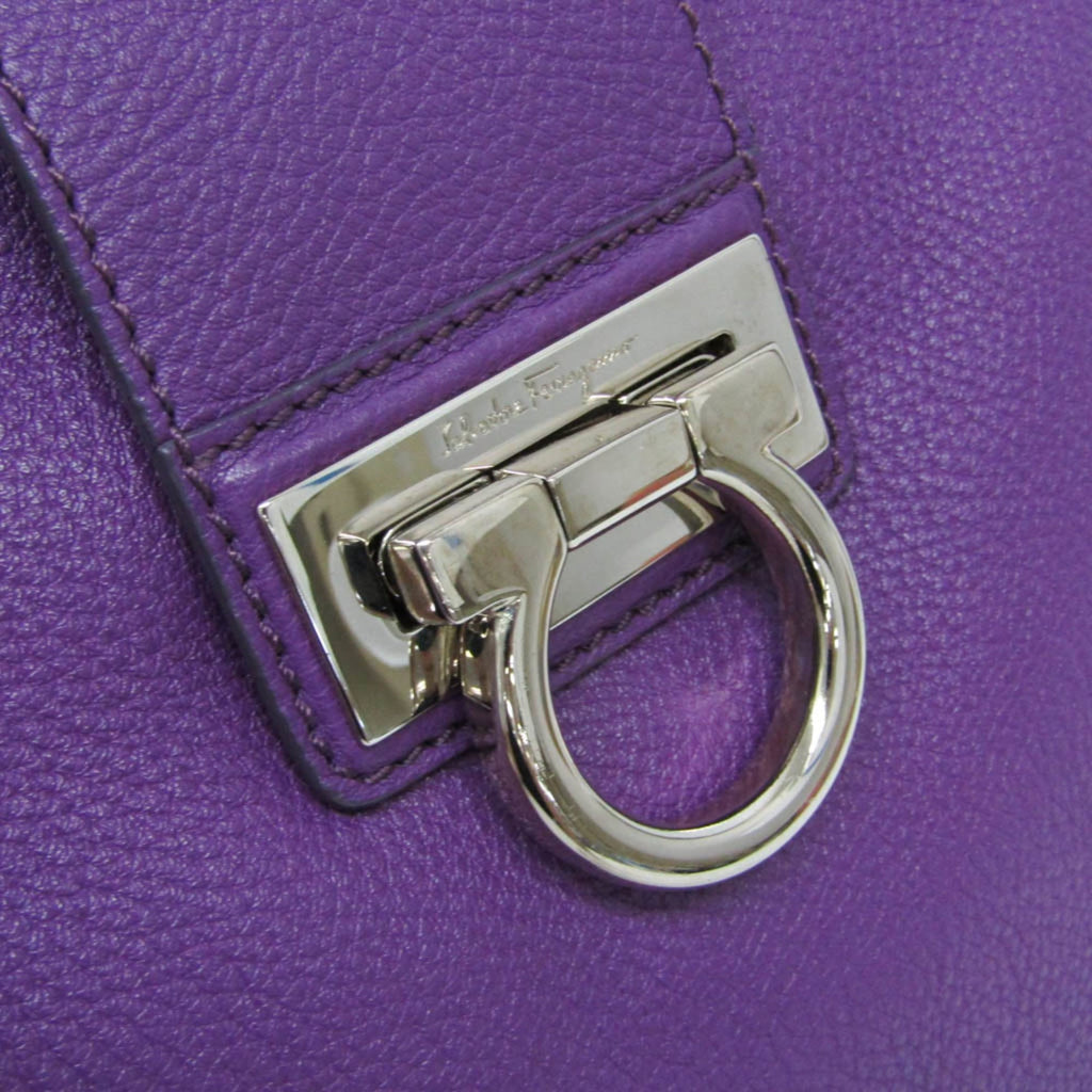 Salvatore Ferragamo Gancini · Leather